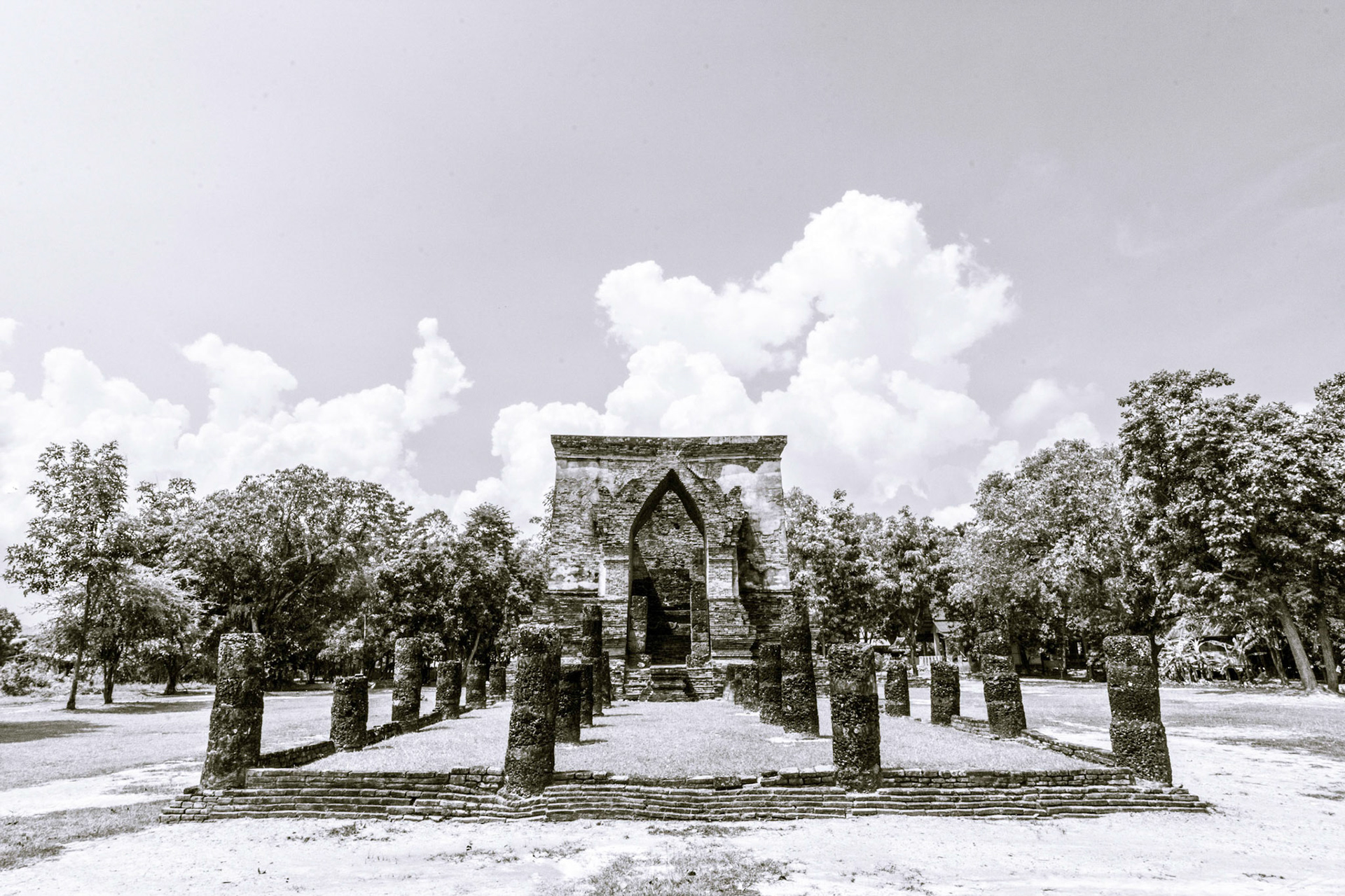 Wat Traphang Thong Lang