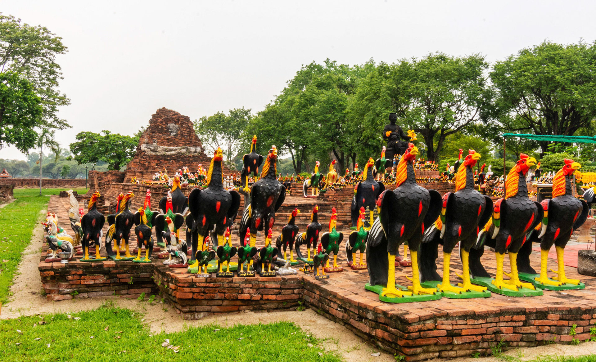 Wat Thammikarat - วัดธรรมิกราช