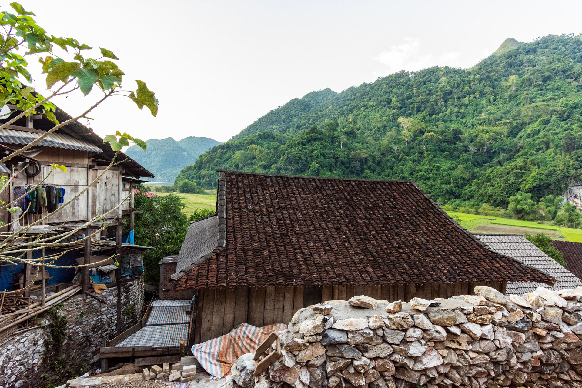 Nam Mẫu Village