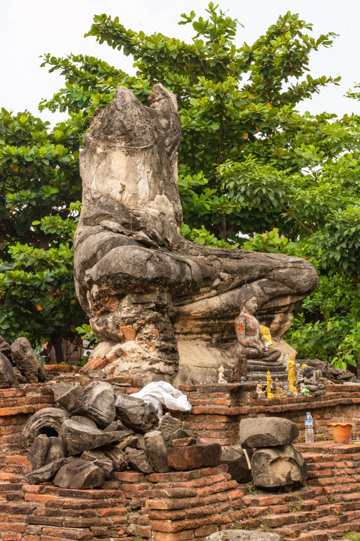 Wat Yan Saen - วัดญาณเสน