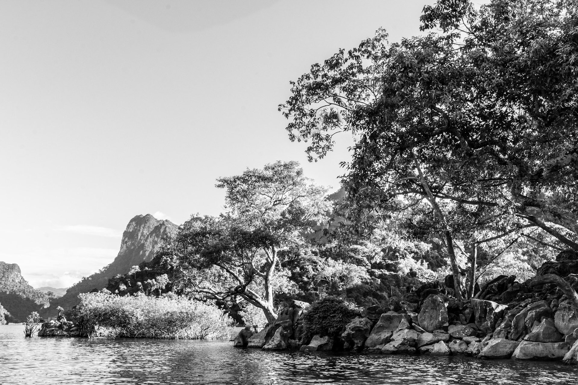 Po Gia Mải (Widow's Island)