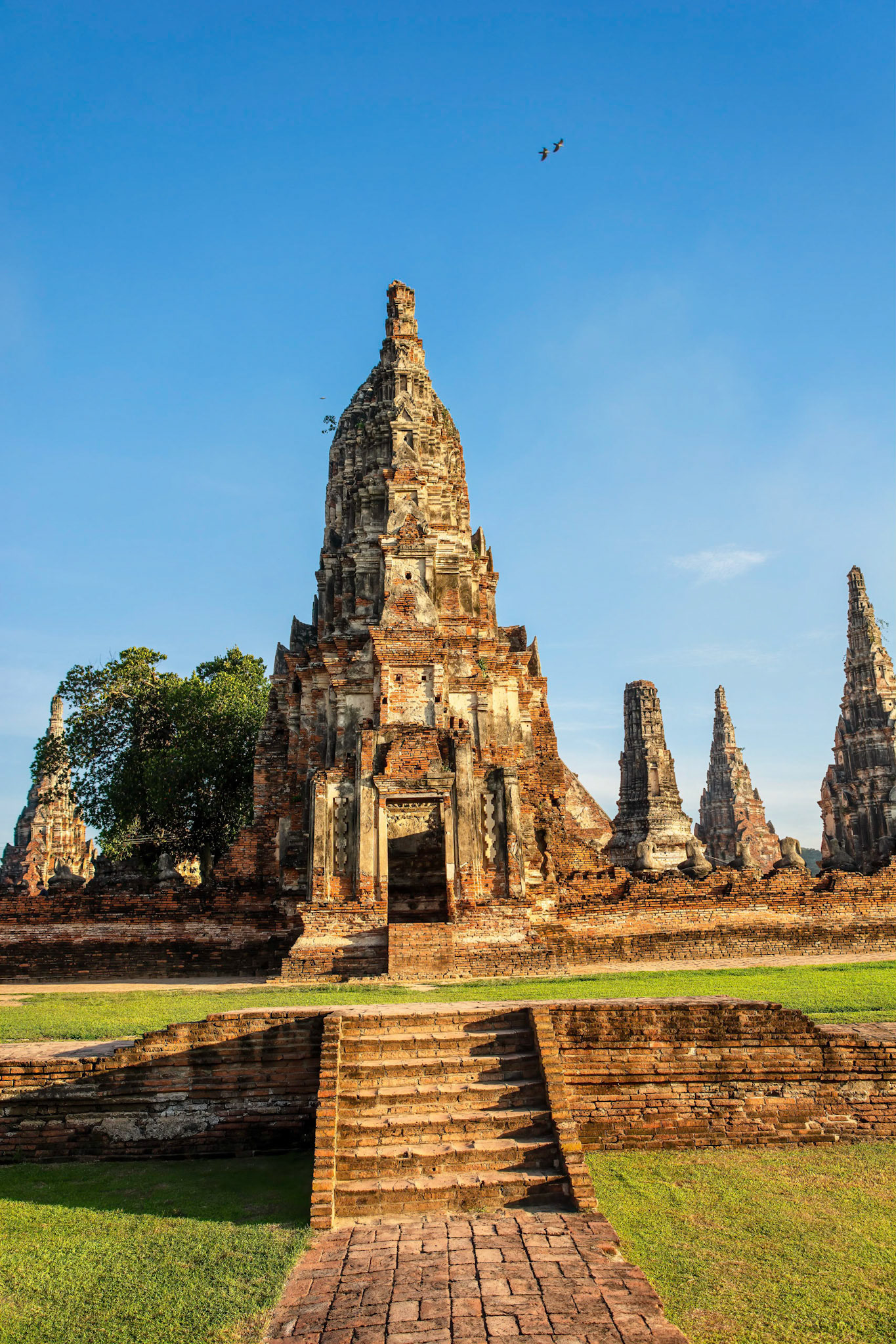 Wat Chai Watthanaram or the “Monastery of the Victorious and Prosperous Temple”