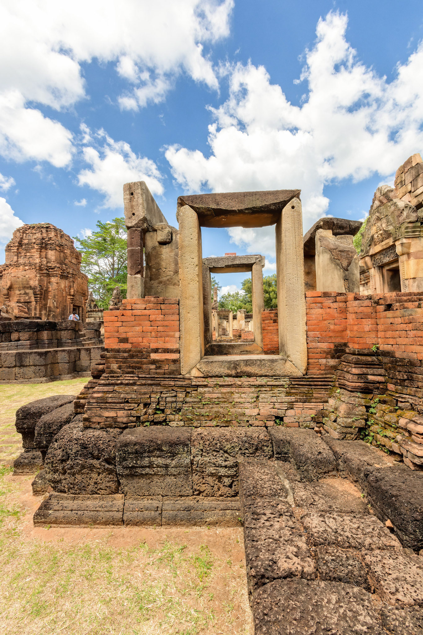 Prasat Muang Tam