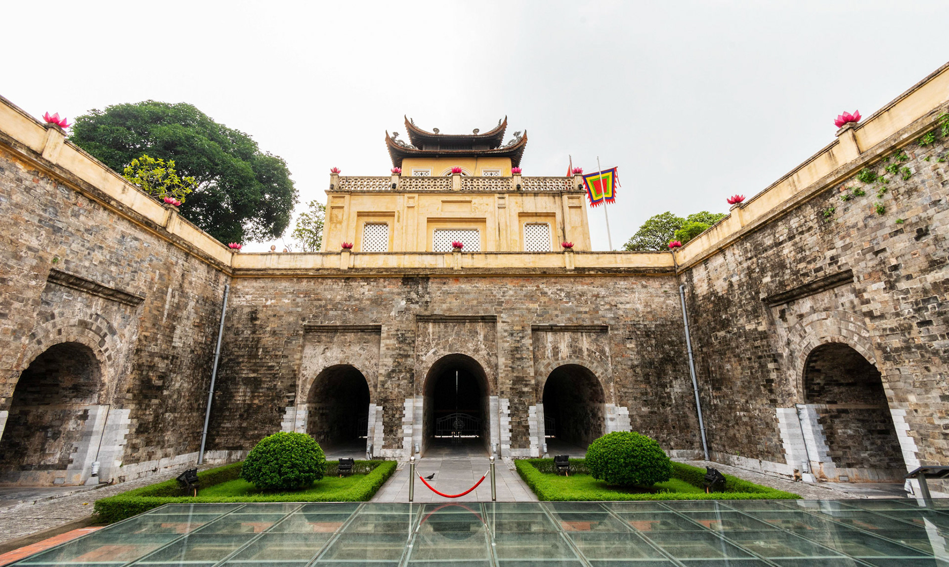Cổng Đoan Môn (Doan Mon Gate)