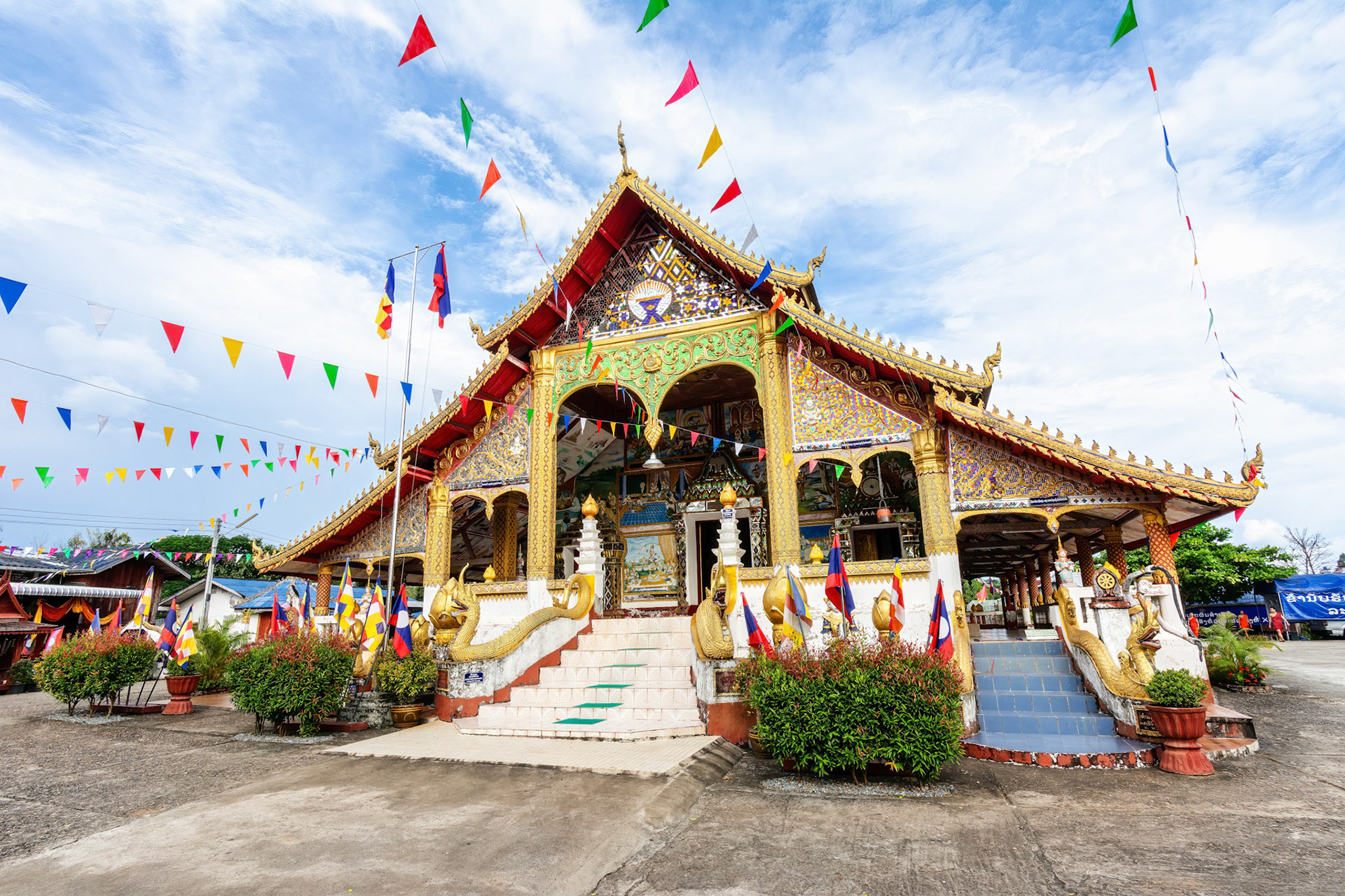 Wat Chomkao Manilat, Huay Xai, Laos