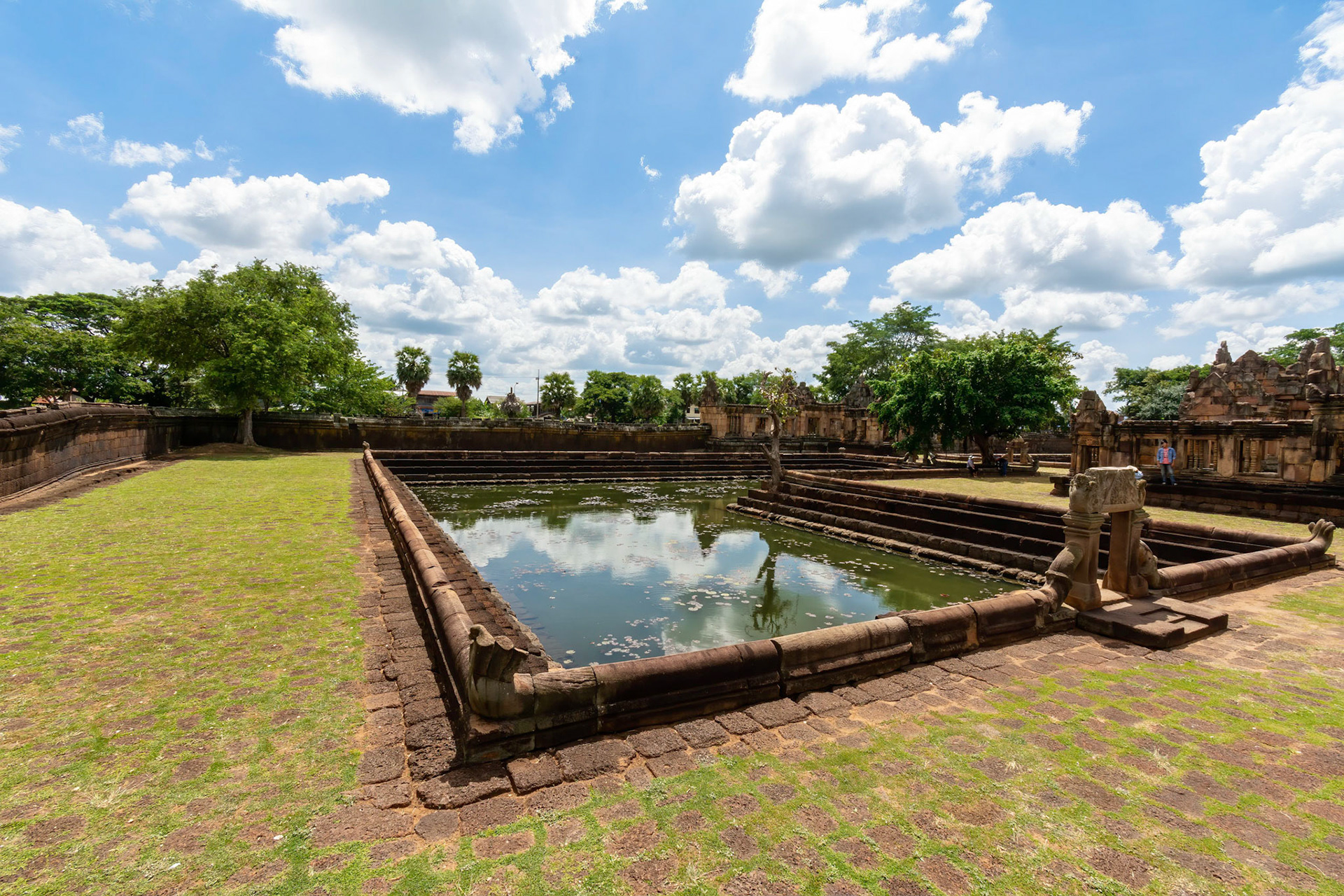 Prasat Muang Tam