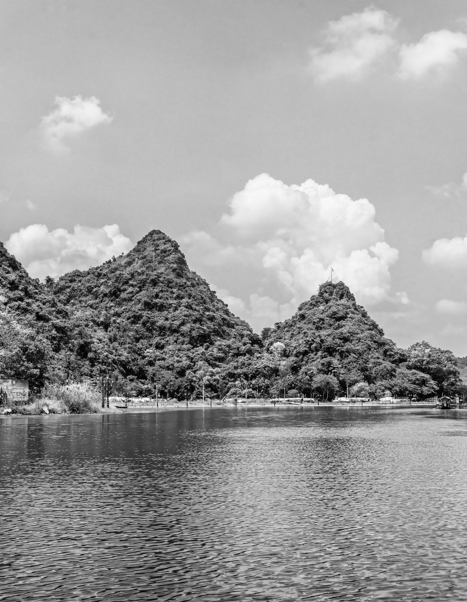 suối Yến