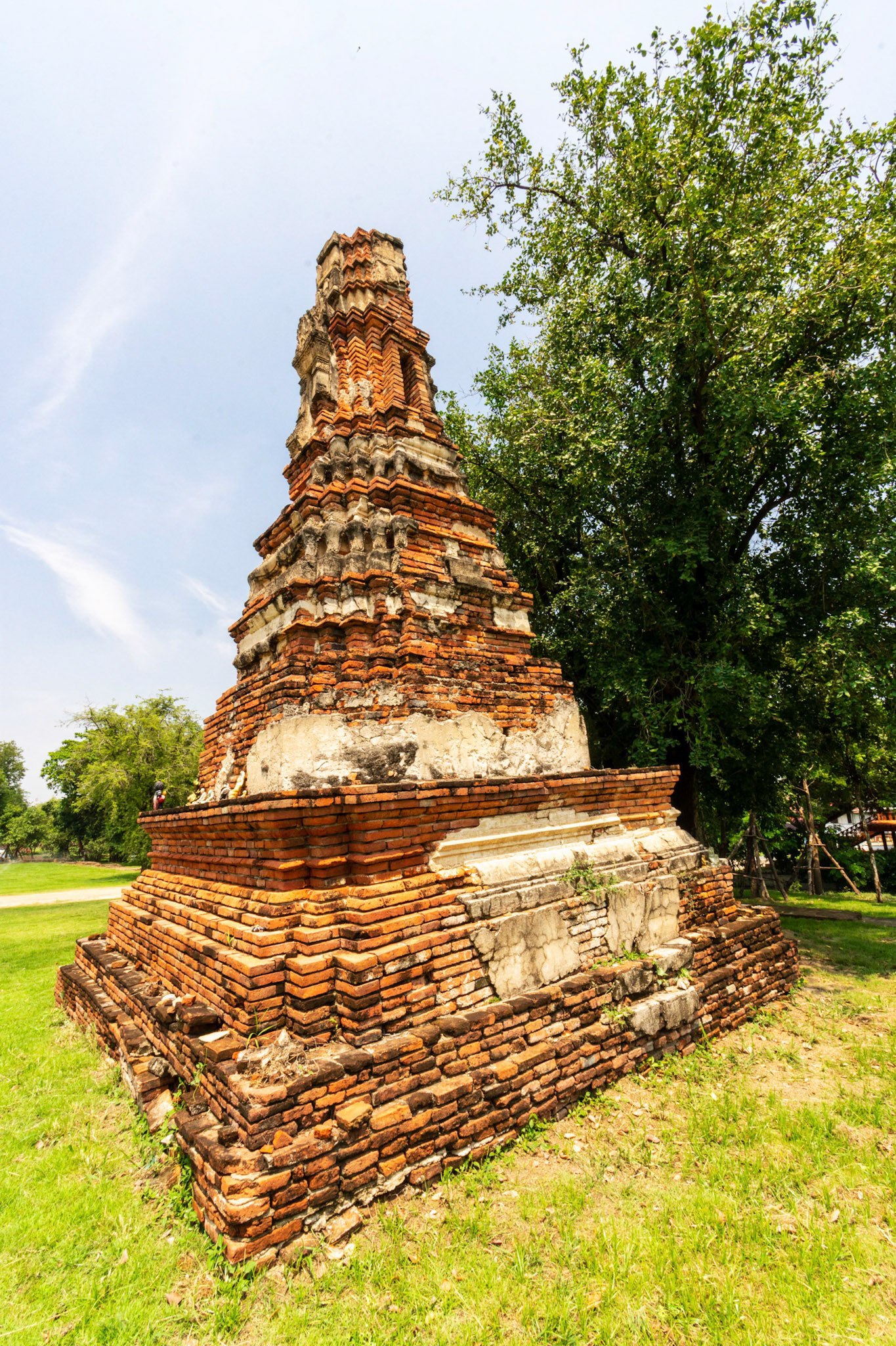 Wat Lokayasutharam - วัดโลกยสุธาราม