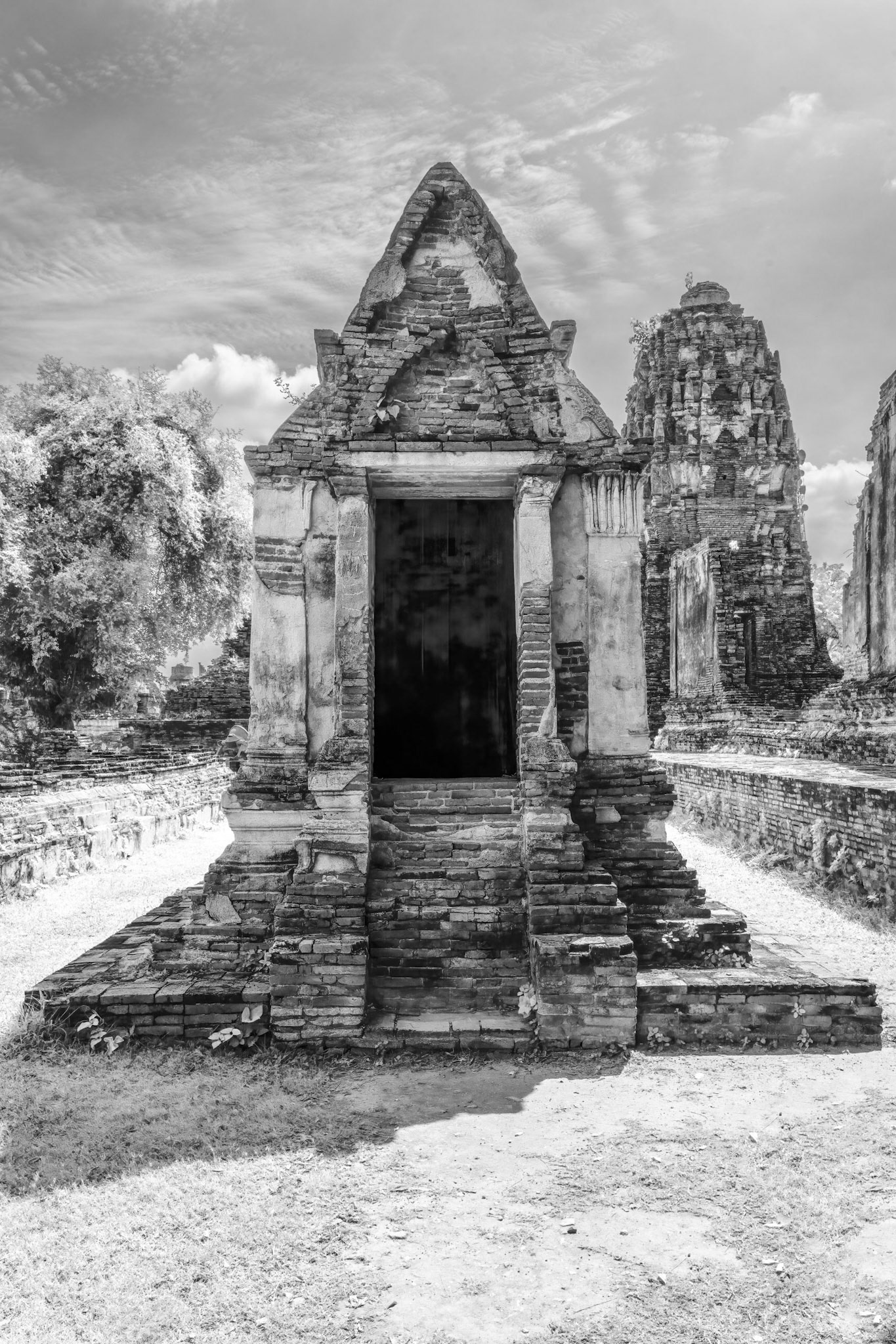 Wat Maha That, built in 1374 and destroyed by the Burmese in 1767.