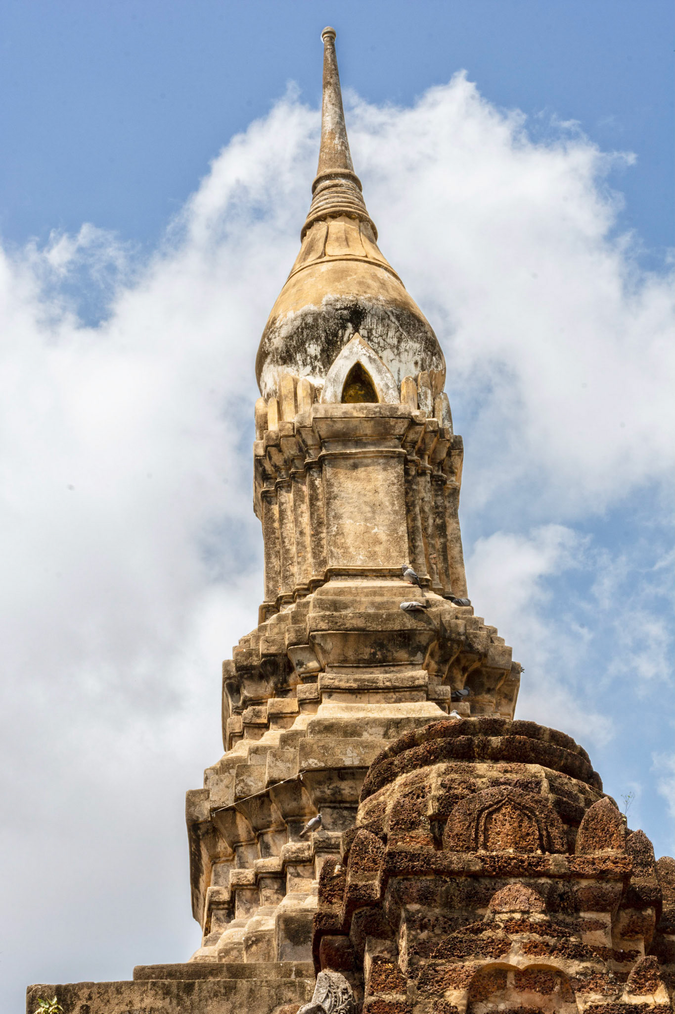Wat Maha That - วัดมหาธาตุ,