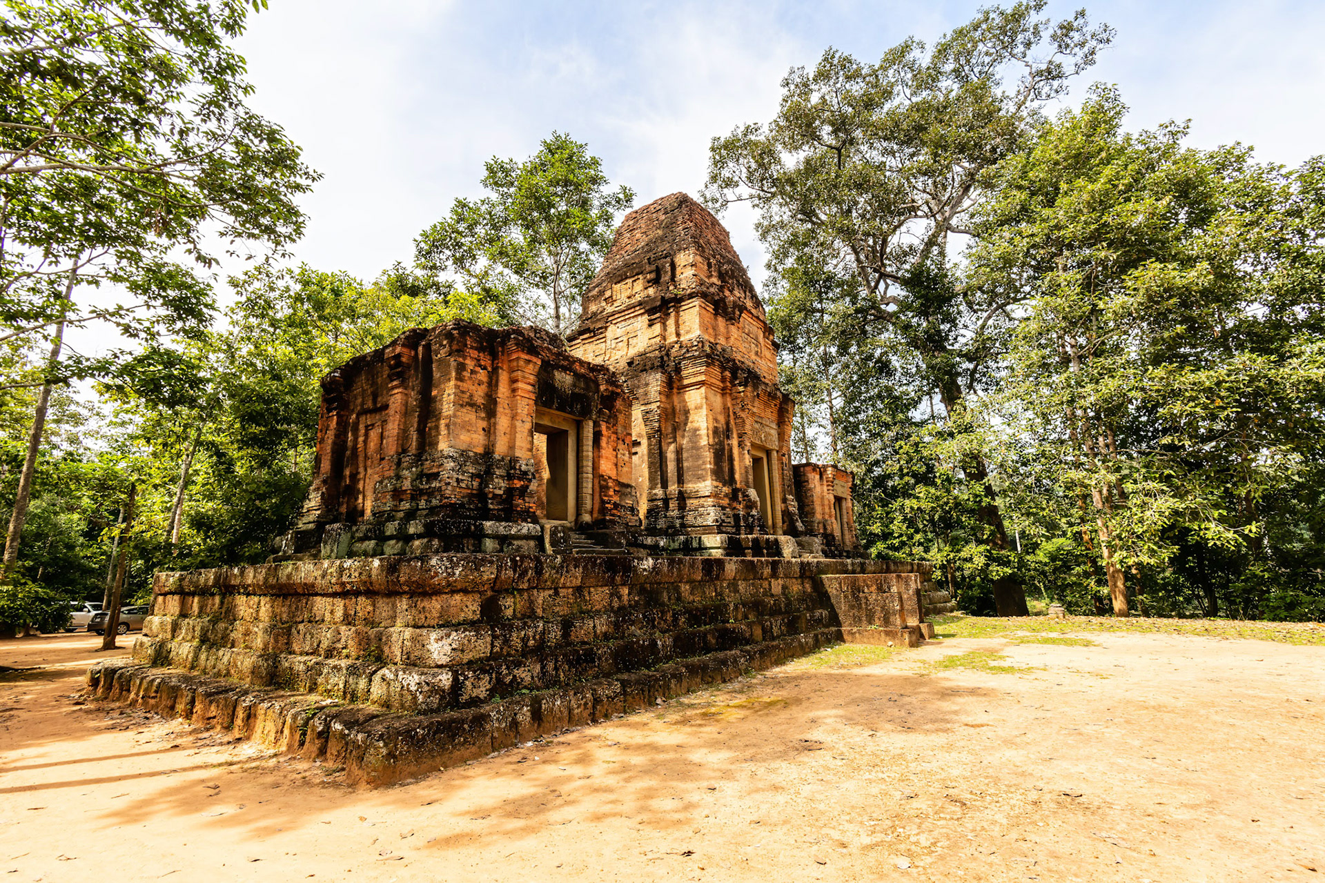 Prasat Bei - ប្រាសាទបី