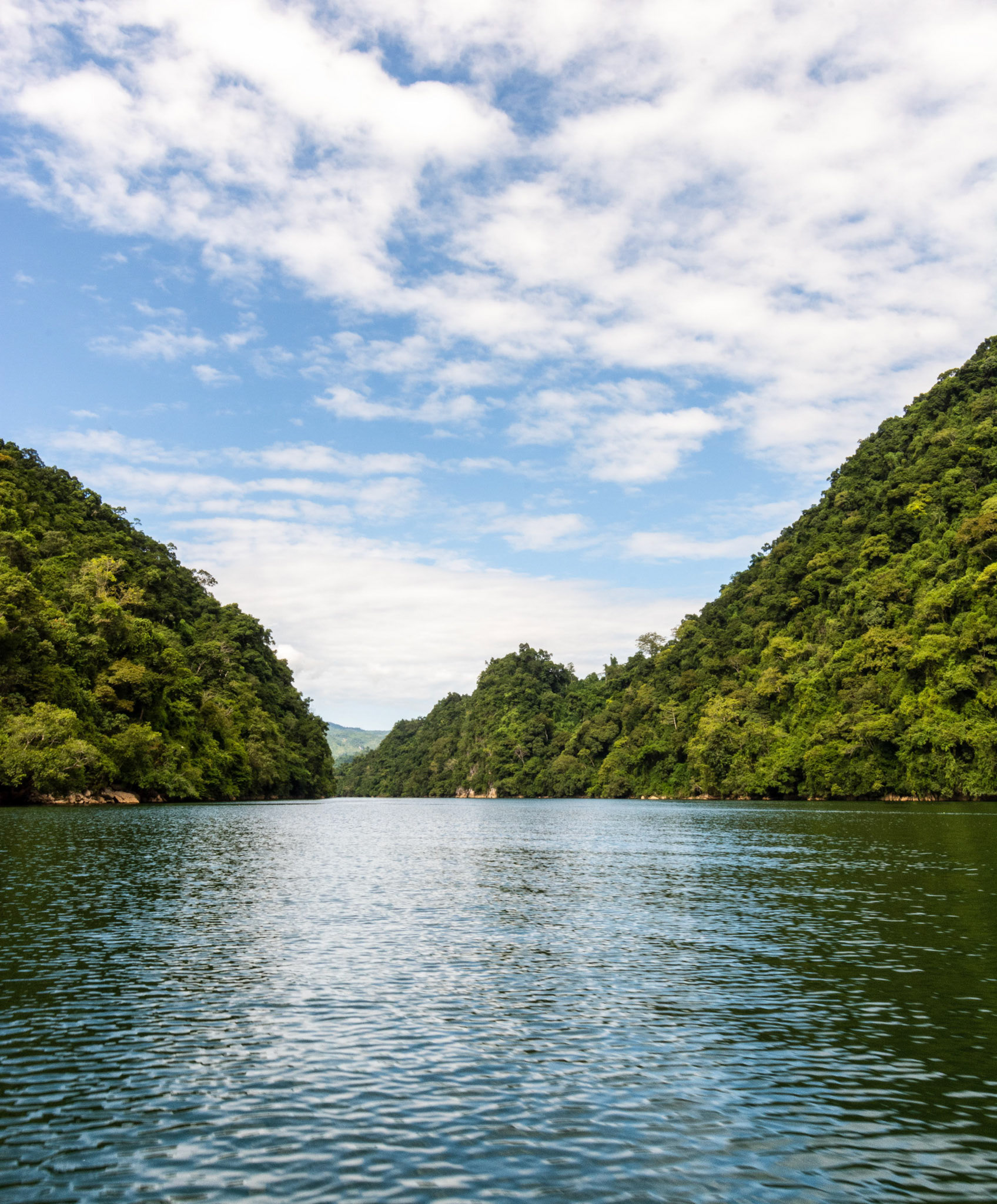 Hồ Ba Bể - Ba Be Lake
