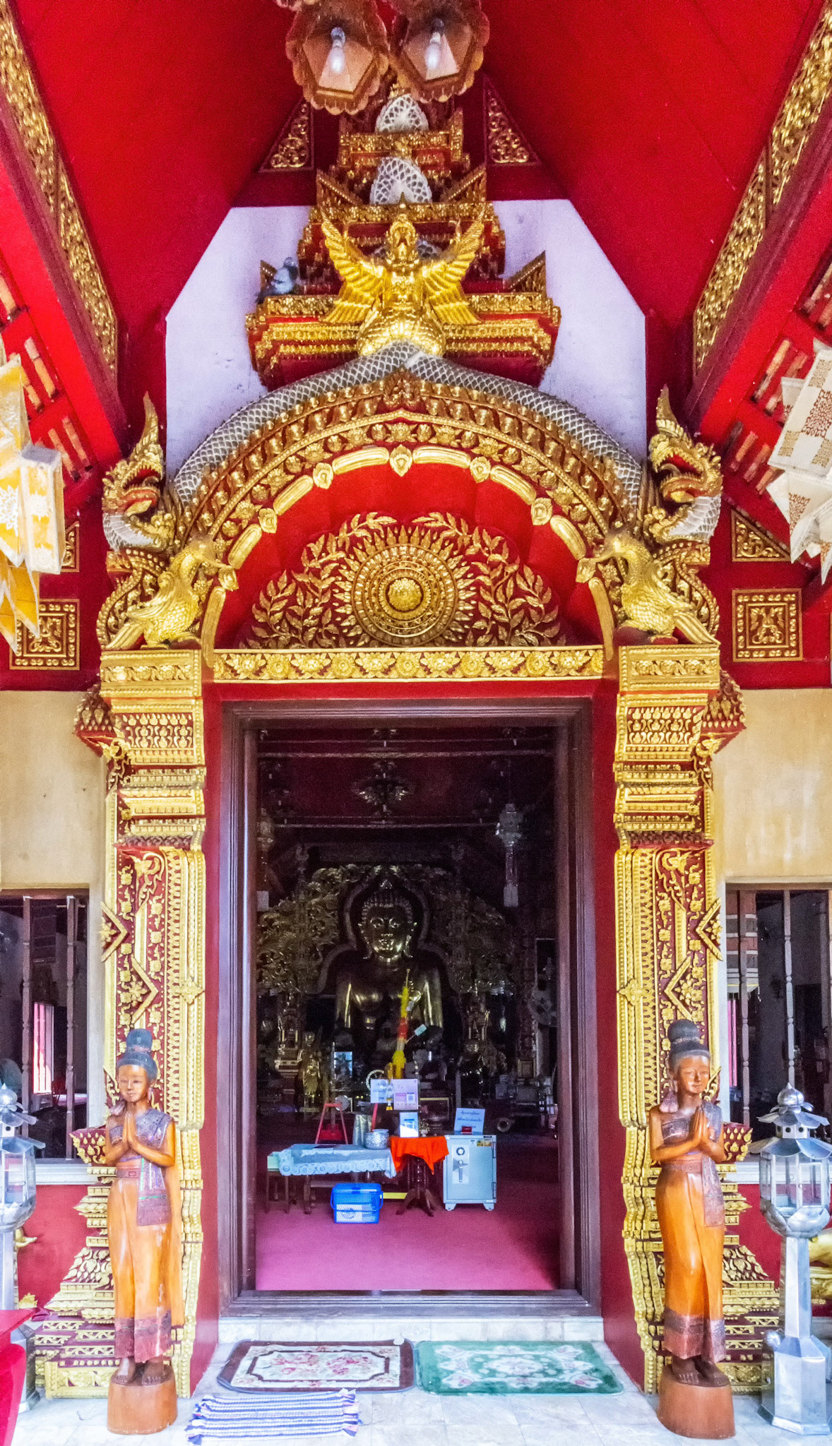 Wat Klang Wiang