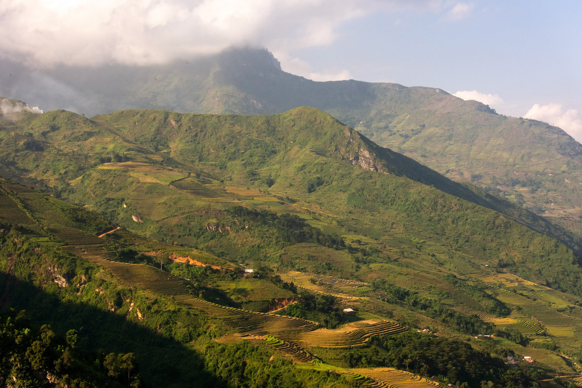 Mường Hum
