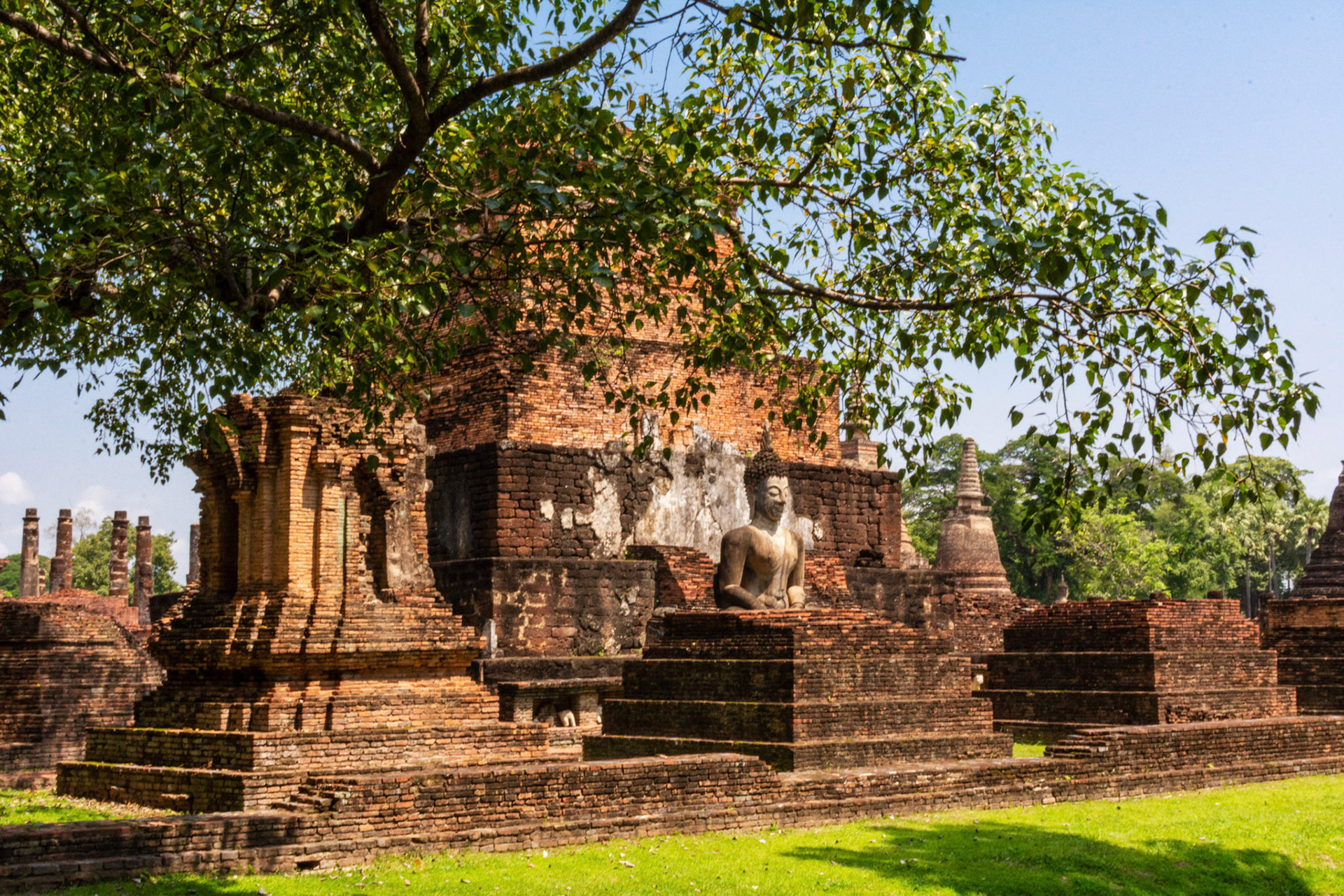 Wat Maha That - วัดมหาธาตุ,