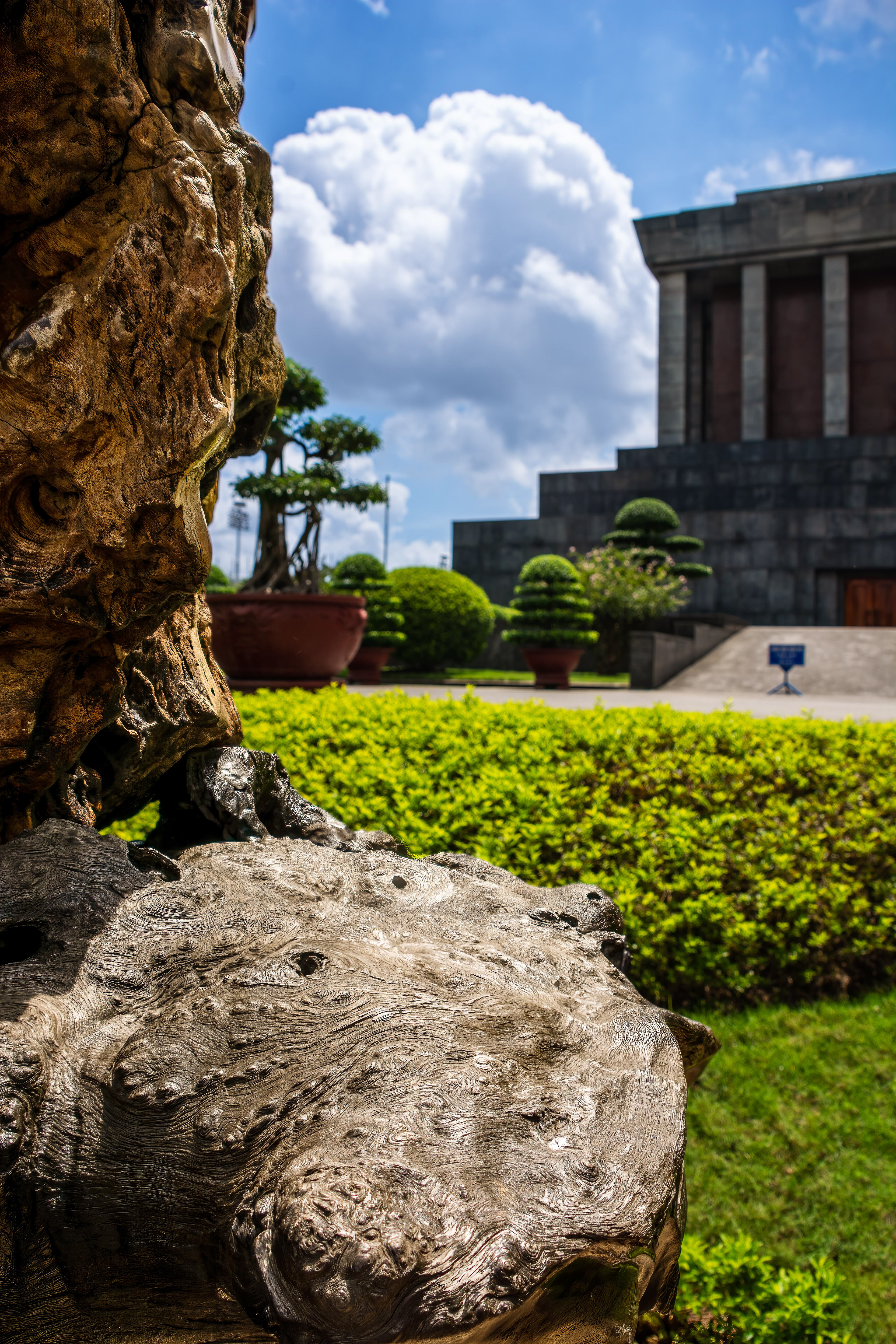 Lăng Chủ tịch Hồ Chí Minh - Hồ Chí Minh Mausoleum
