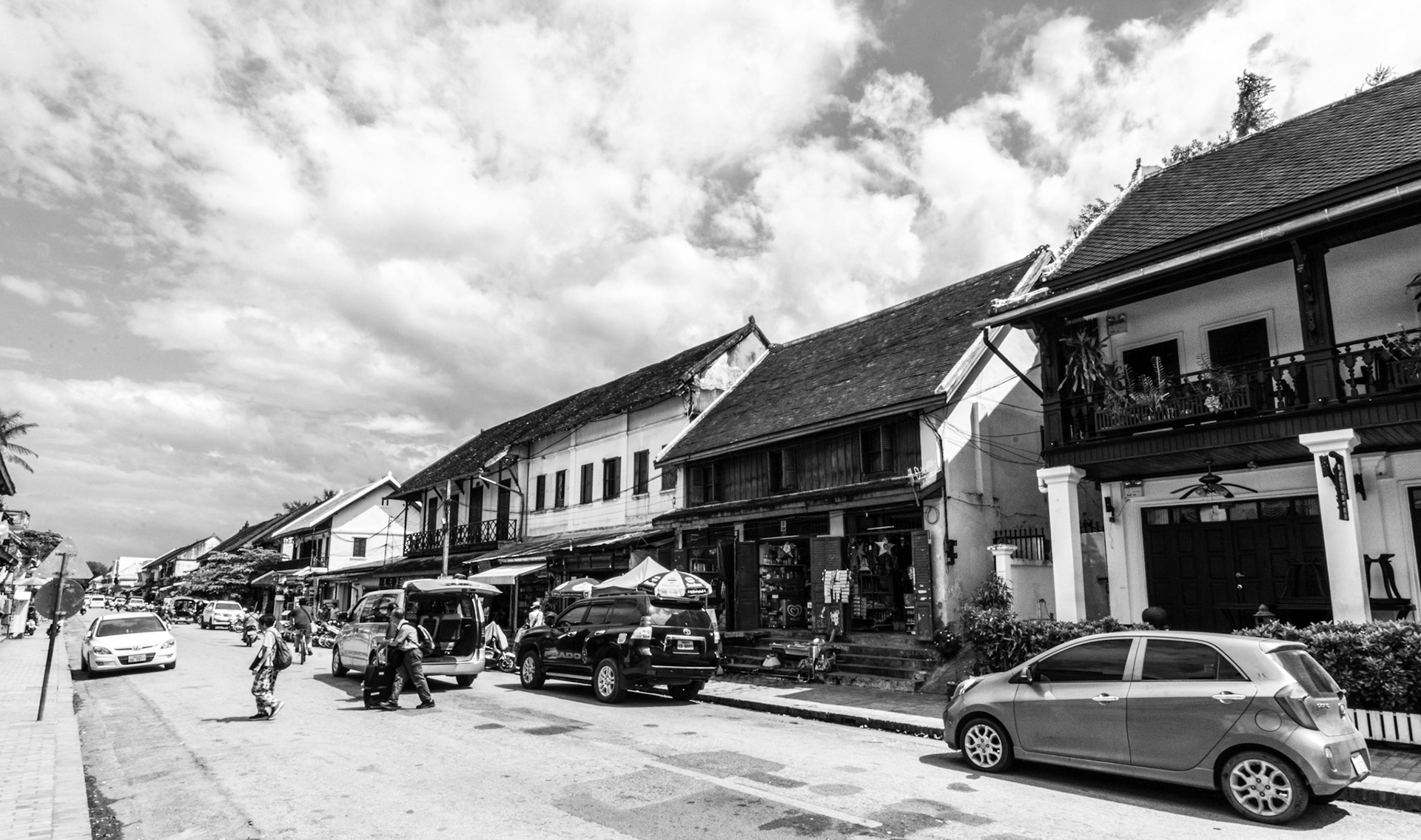 Sisavangvong Road