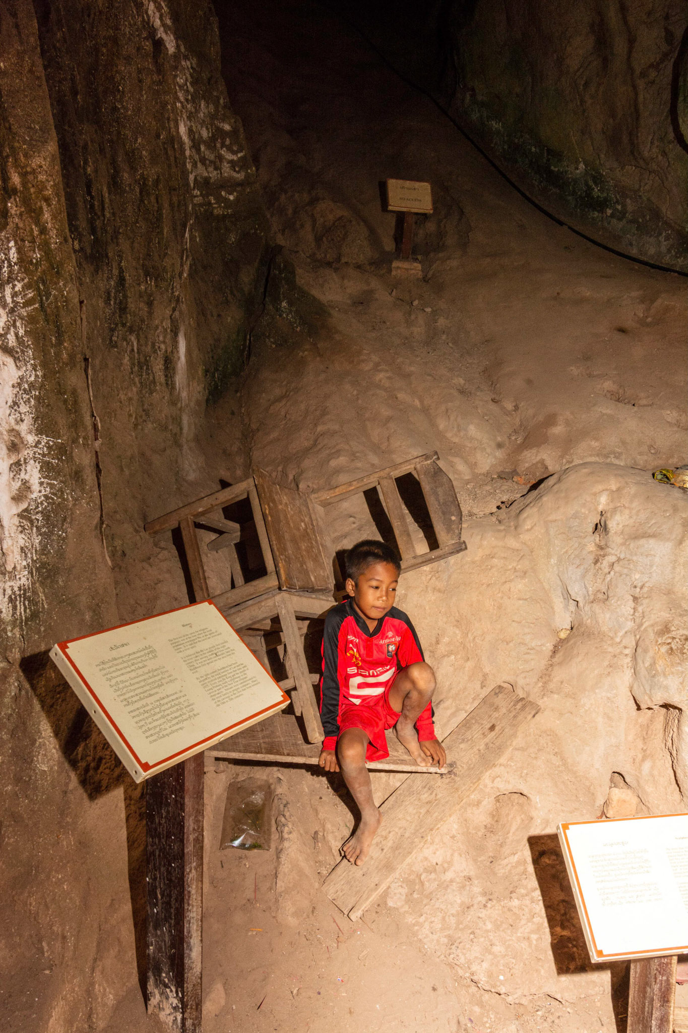 Pak Ou Caves
