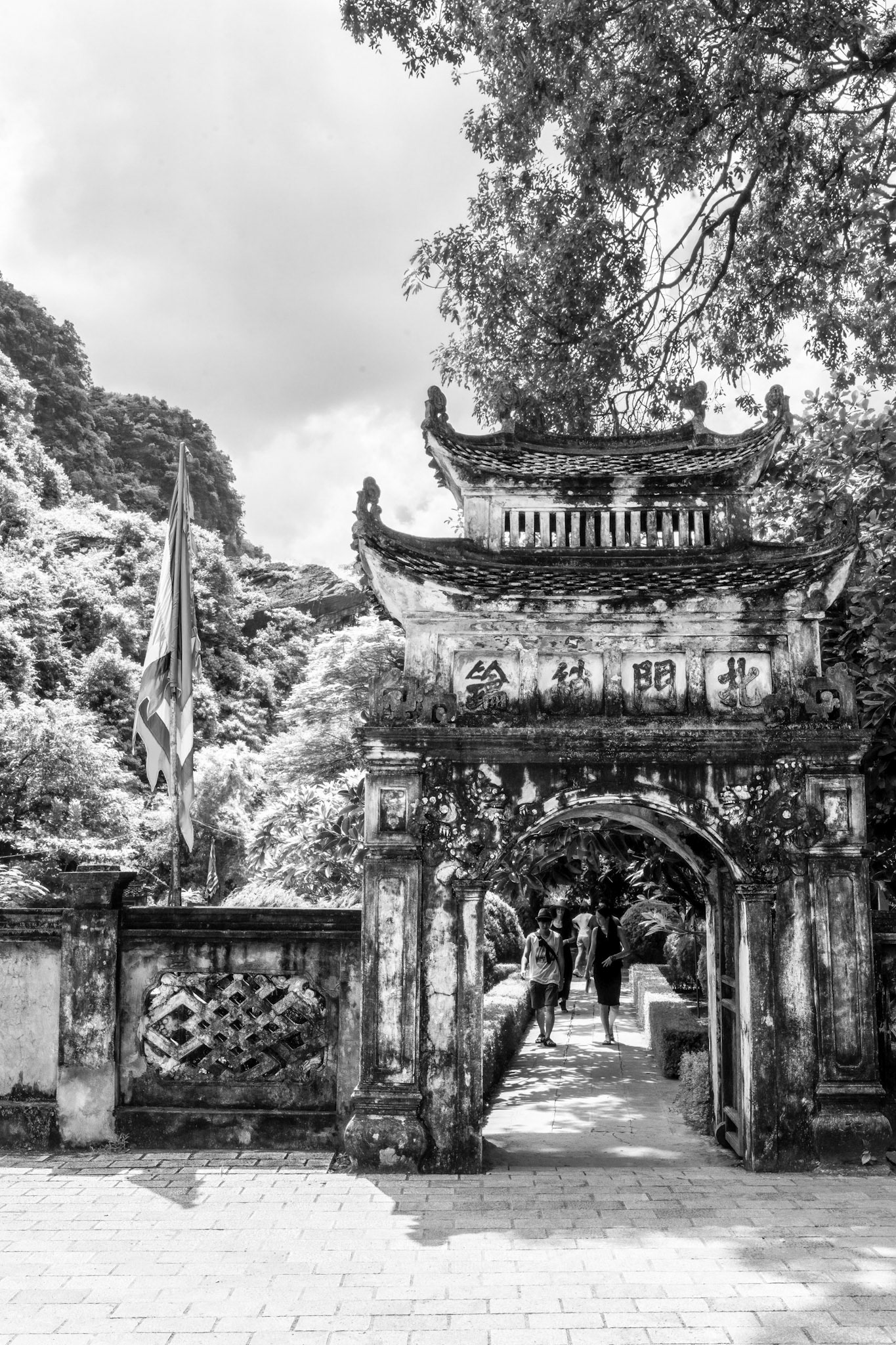 Cố đô Hoa Lư