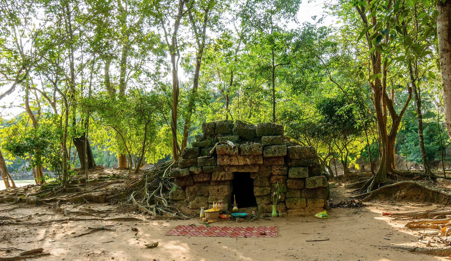 Neak Poun - ប្រាសាទនាគព័ន្ធ