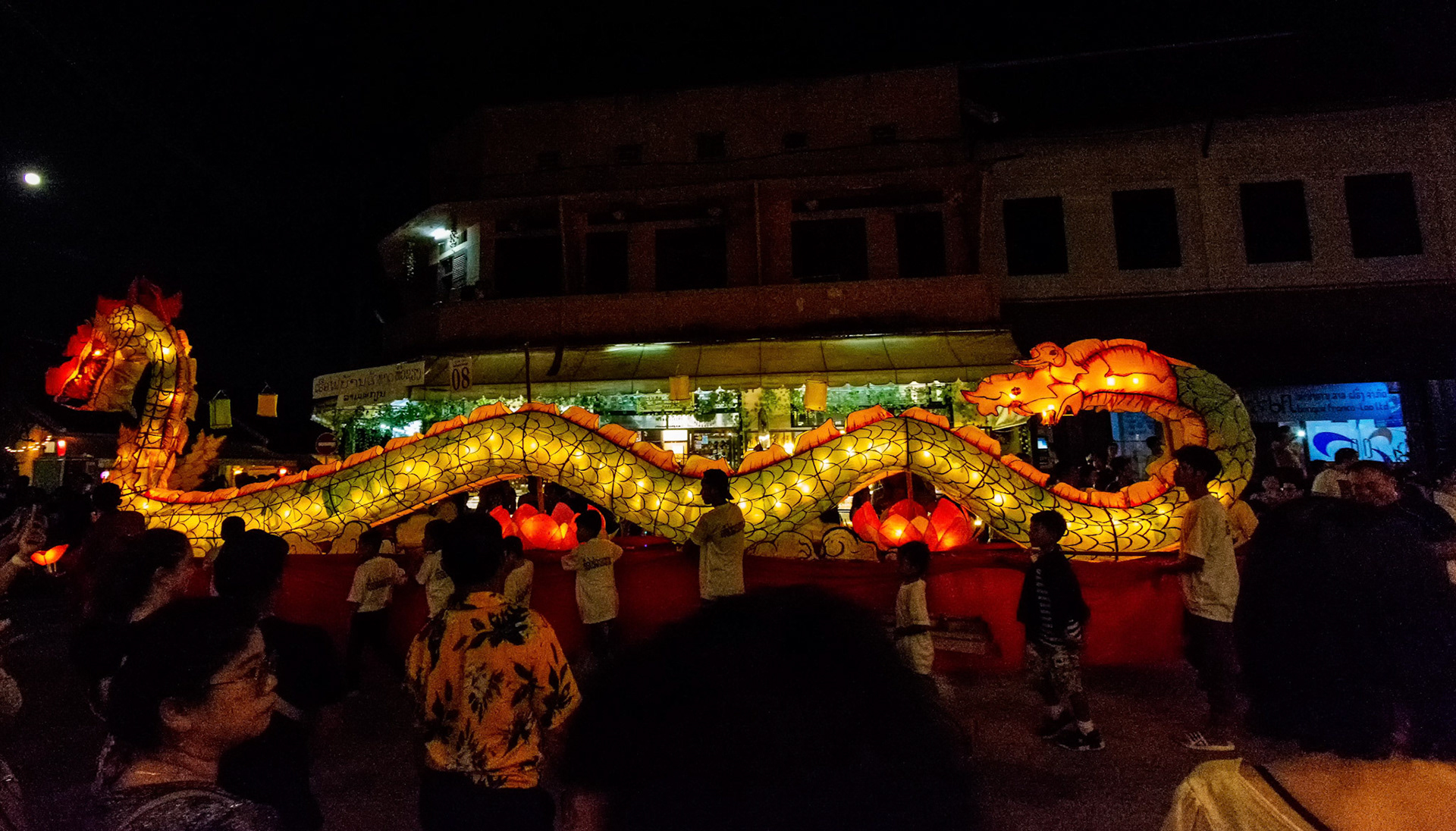 Lai Heua Fai (Lantern Festival) Parade
