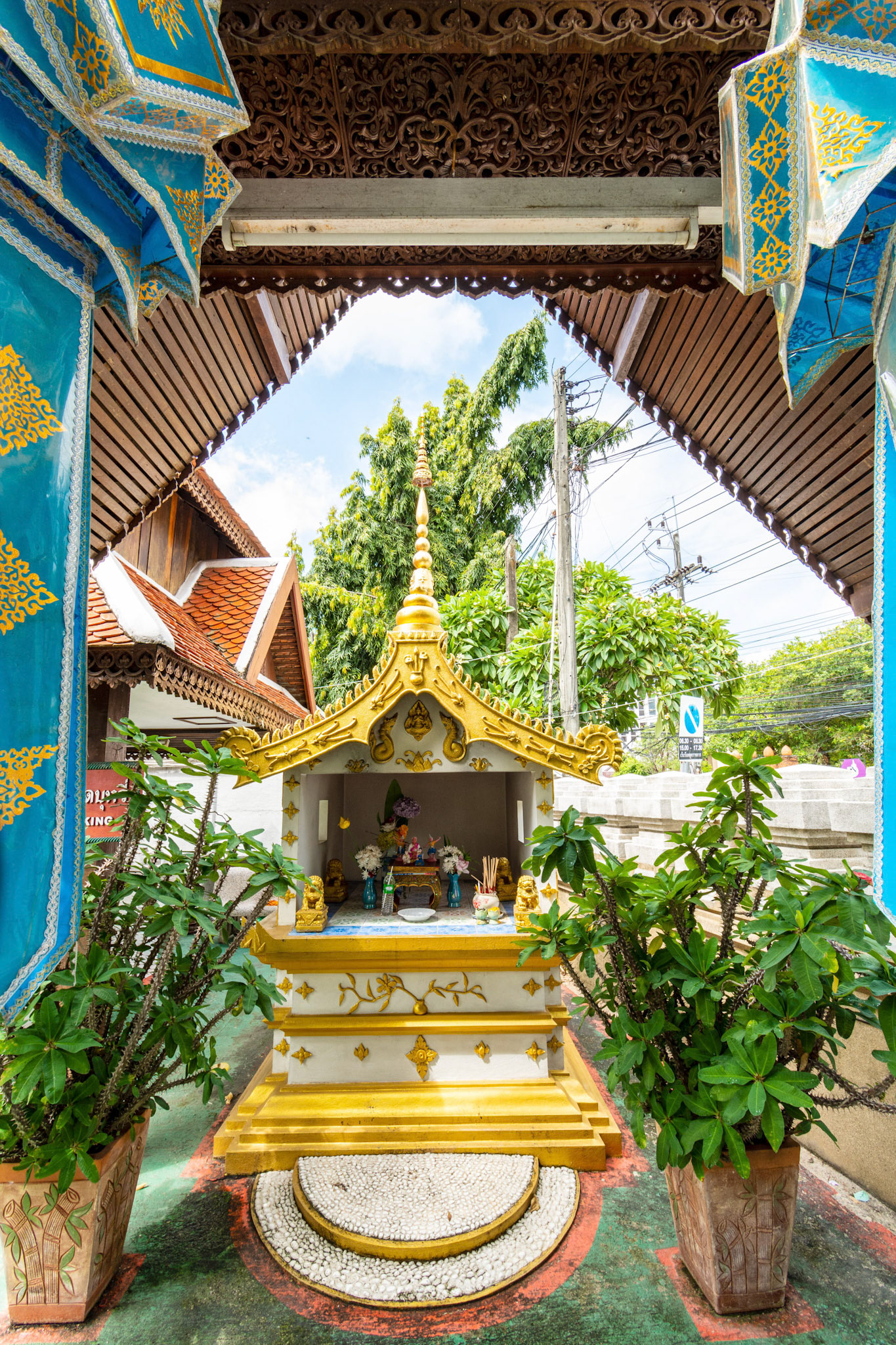 Wat Klang Wiang