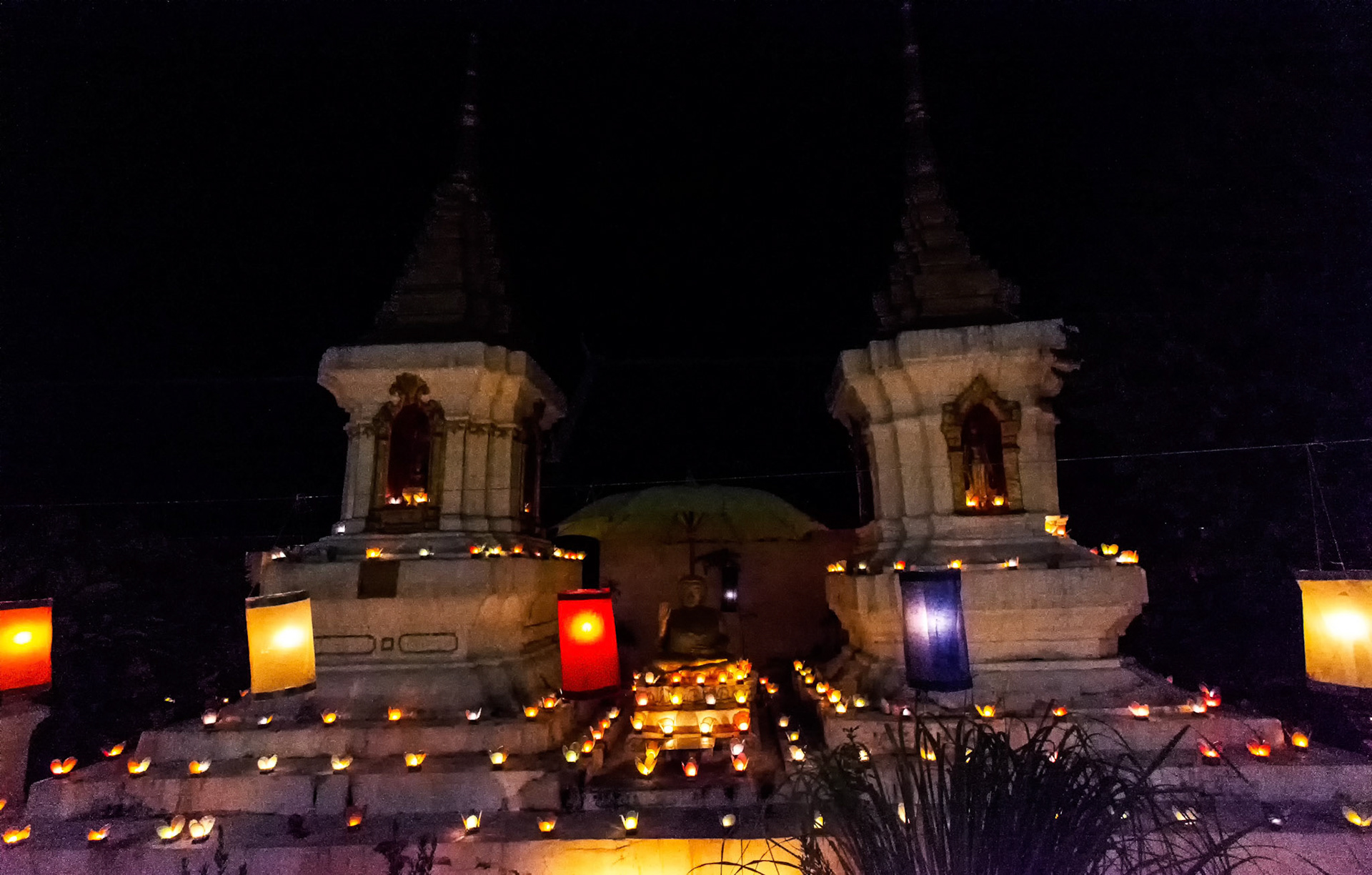 Wat Pa Phai - วัดป่าไผ่)