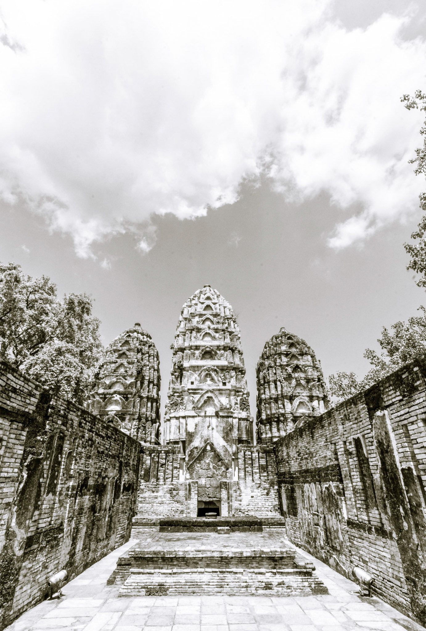 Wat Si Sawai - วัดศรีสวาย
