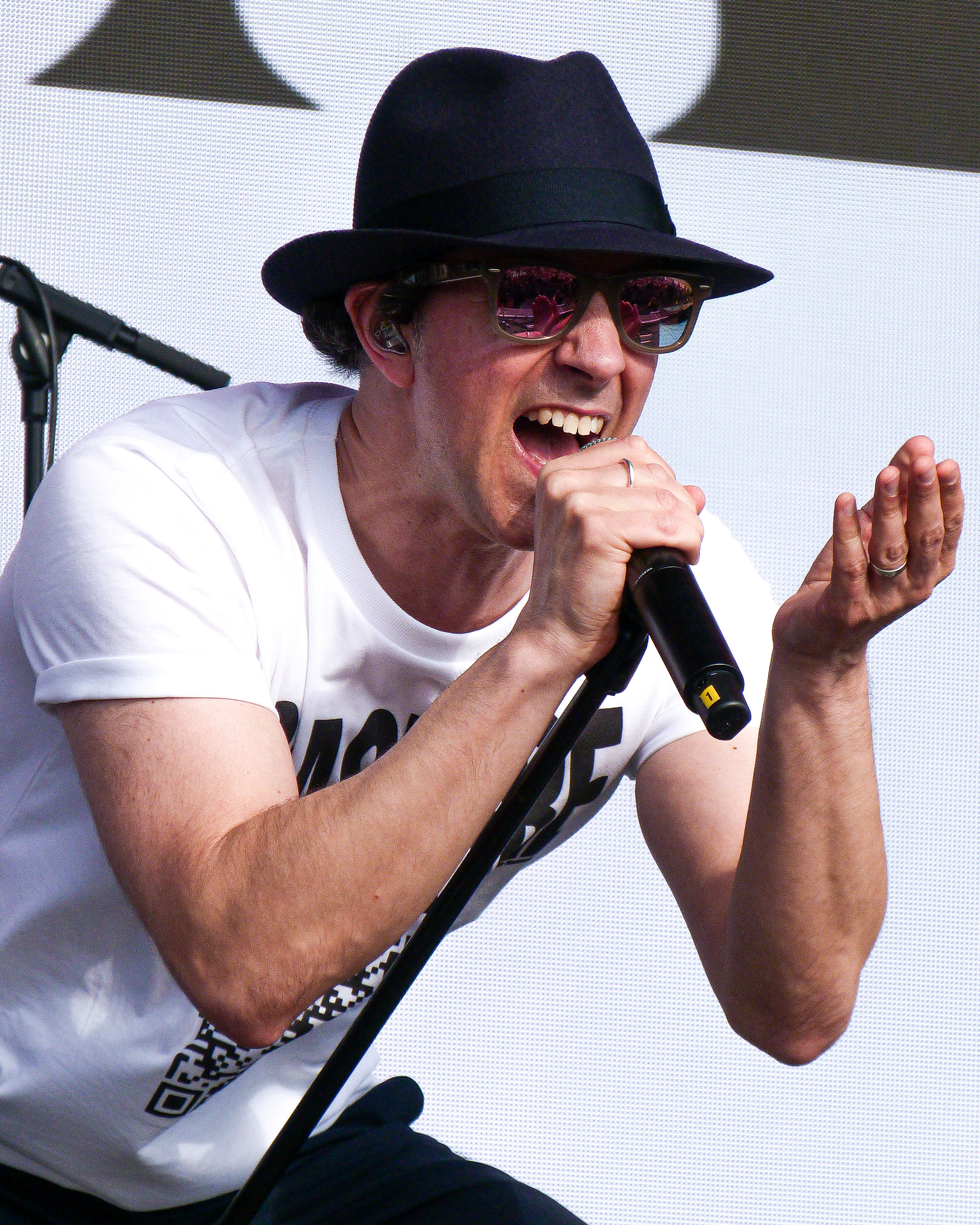 MAXIMO PARK @ ON THE BEACH FESTIVAL