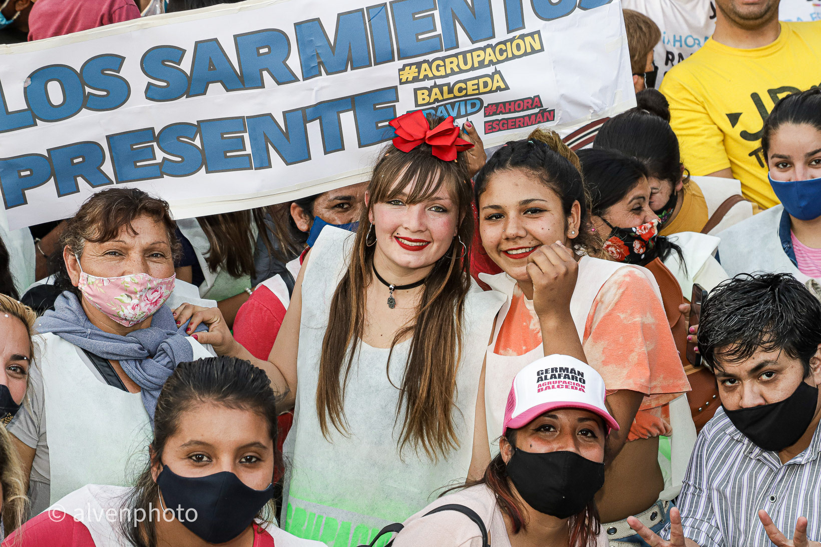 IMAGEN CON DERECHOS