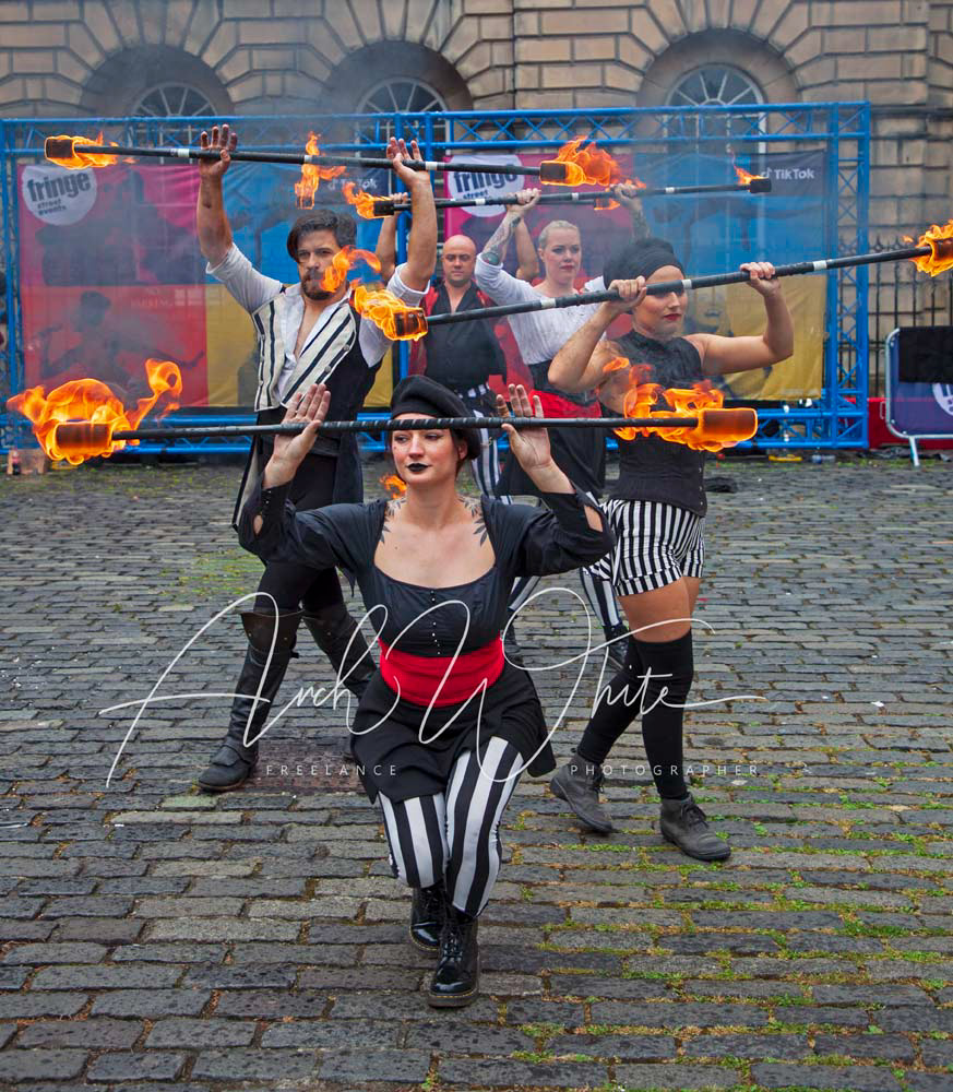 Kumpania Phoenicia Circus, Kumpania Phoenicia Fire Show, Edinburgh Festival Fringe, Scotland, UK