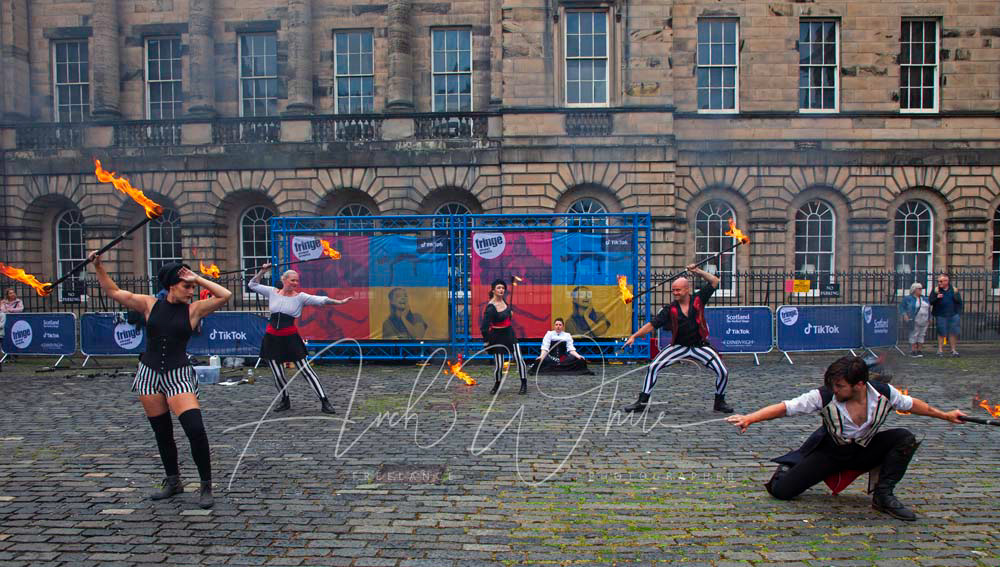 Kumpania Phoenicia Circus, Kumpania Phoenicia Fire Show, Edinburgh Festival Fringe, Scotland, UK