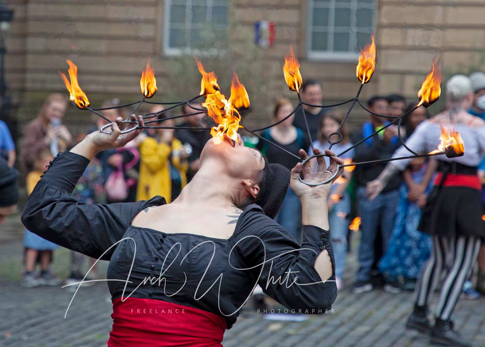 Kumpania Phoenicia Circus, Kumpania Phoenicia Fire Show, Edinburgh Festival Fringe, Scotland, UK