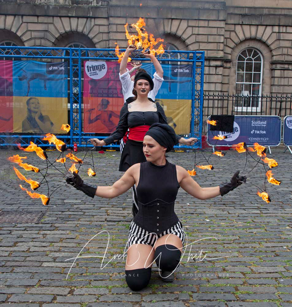 Kumpania Phoenicia Circus, Kumpania Phoenicia Fire Show, Edinburgh Festival Fringe, Scotland, UK