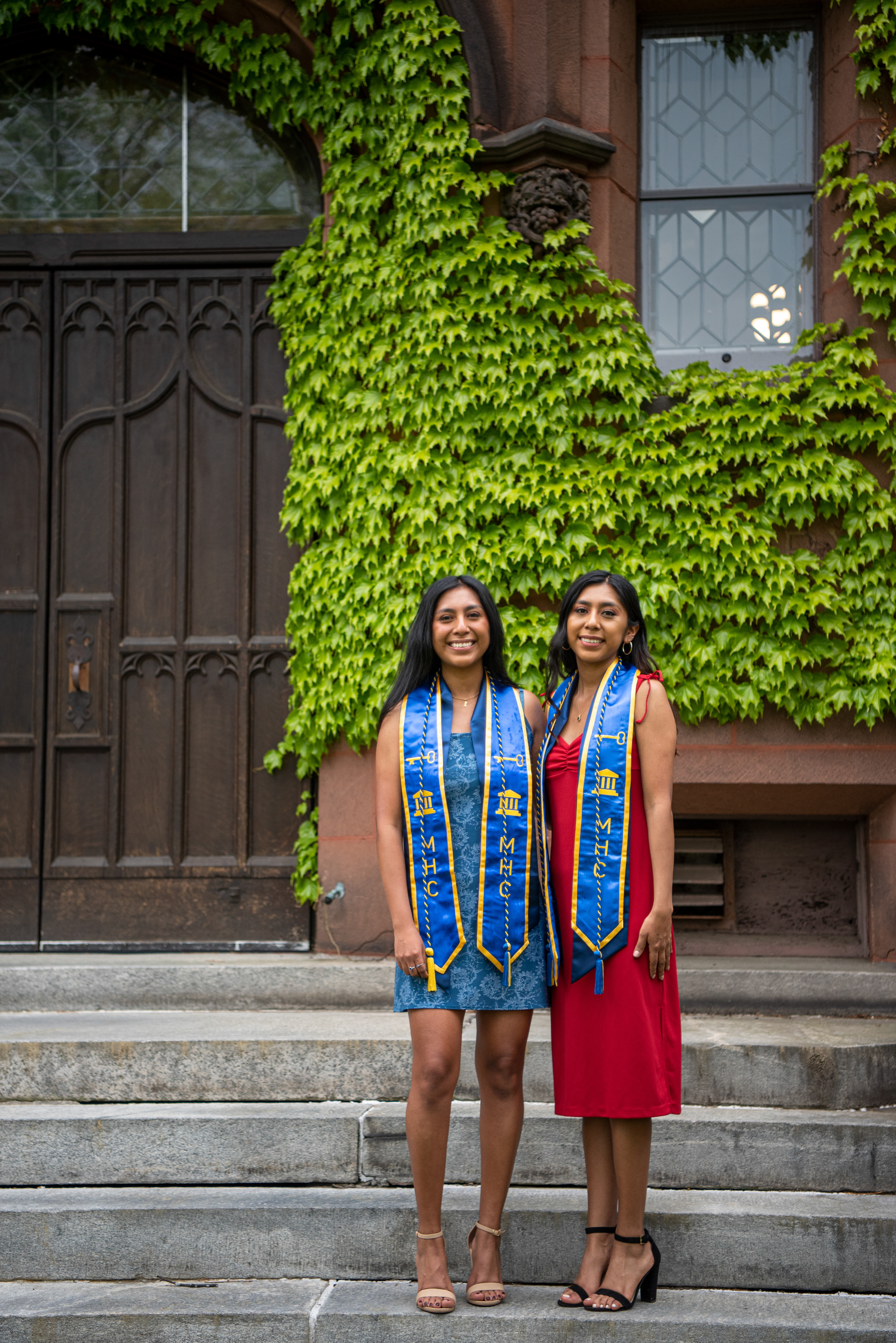 Genesis and Nicole, Class of 2021