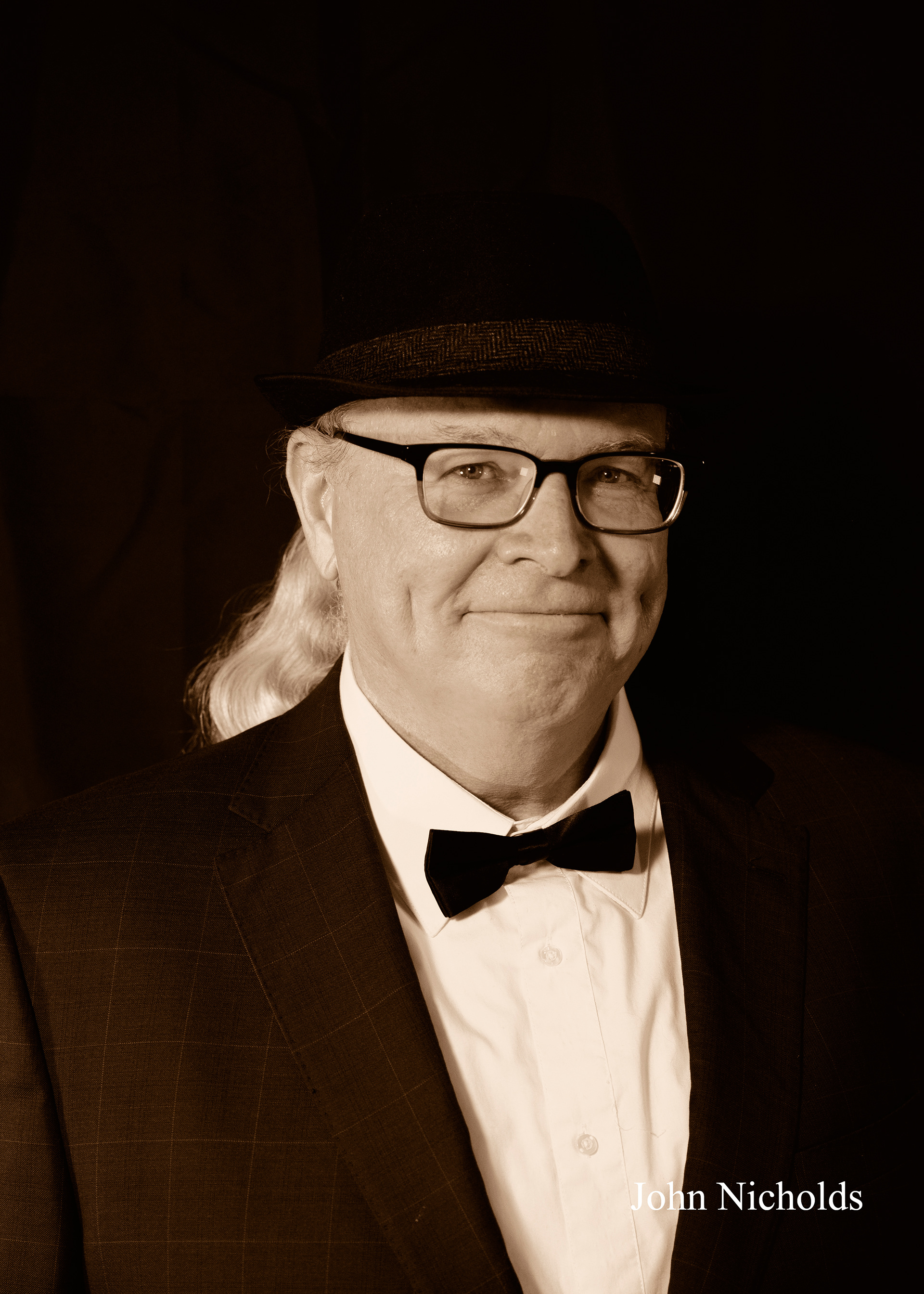 John Nicholds, The Man Who Came to Dinner