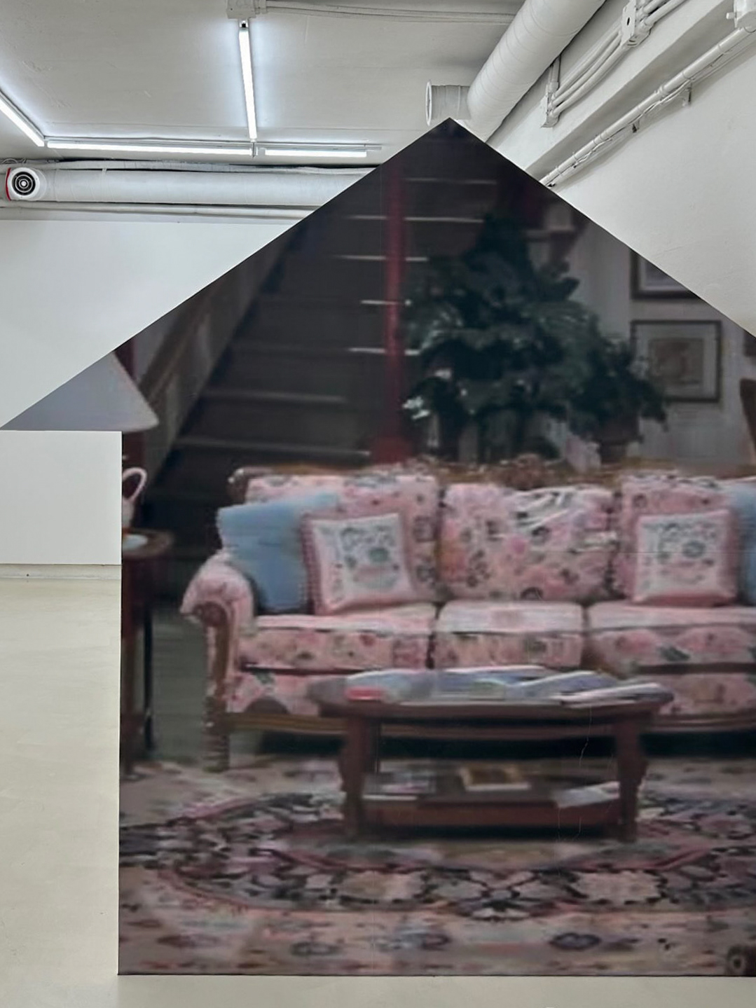 Couch Gag, 2025. Mixed Media, 150x200x280(cm)