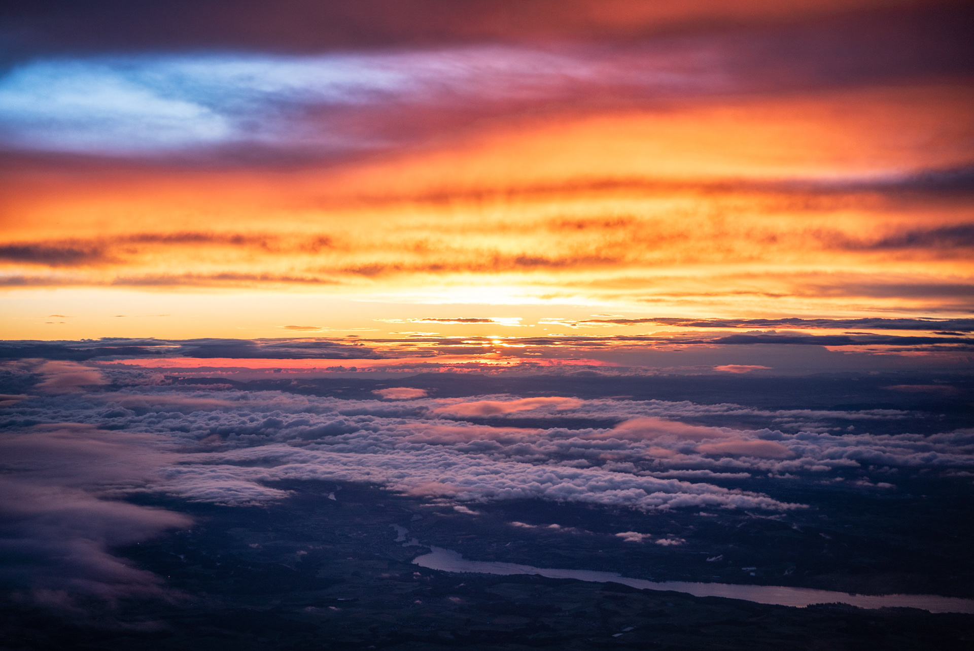 Vibrant Sunset with Dramatic Clouds