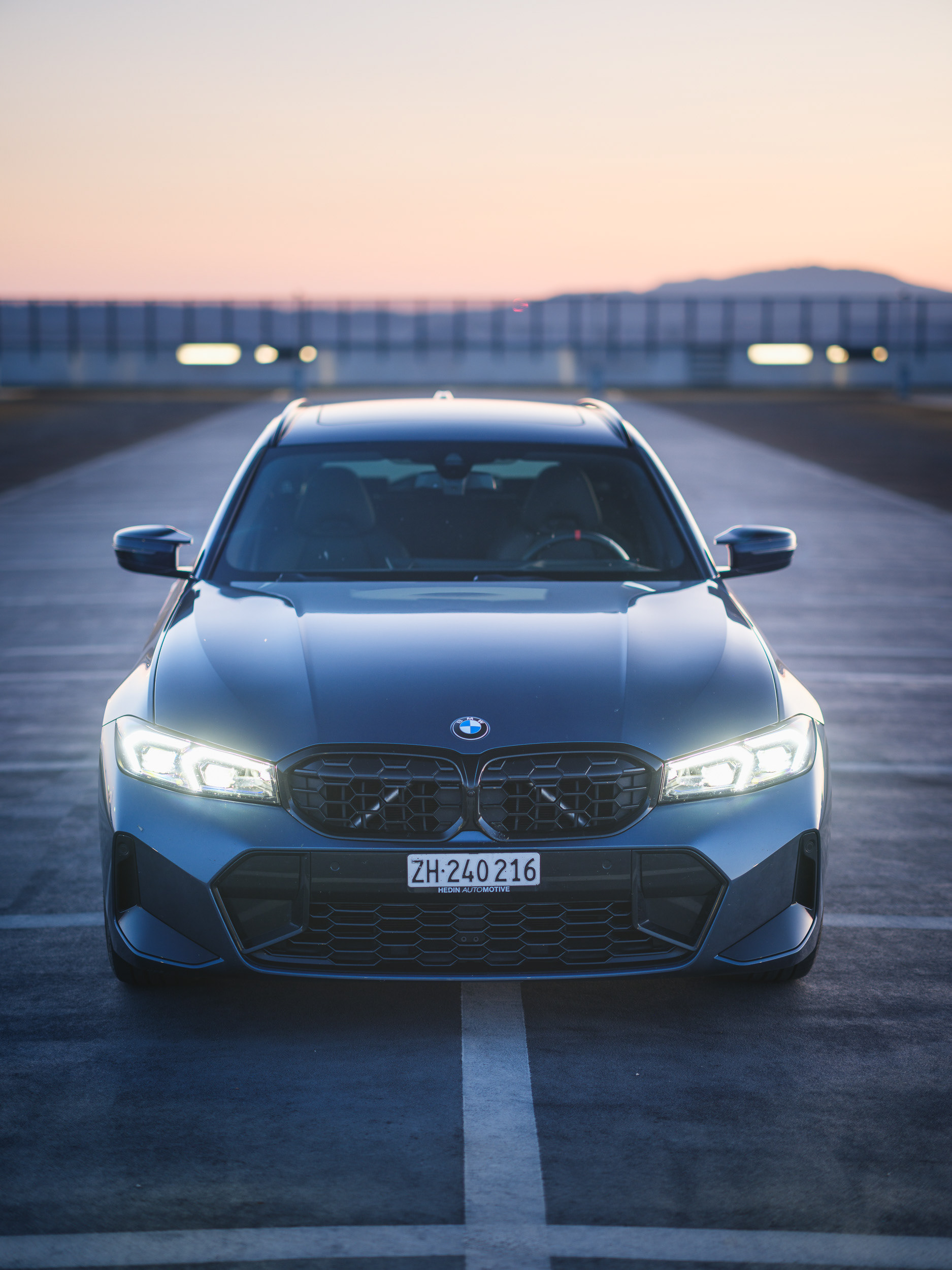 BMW M340i Symmetric Front View