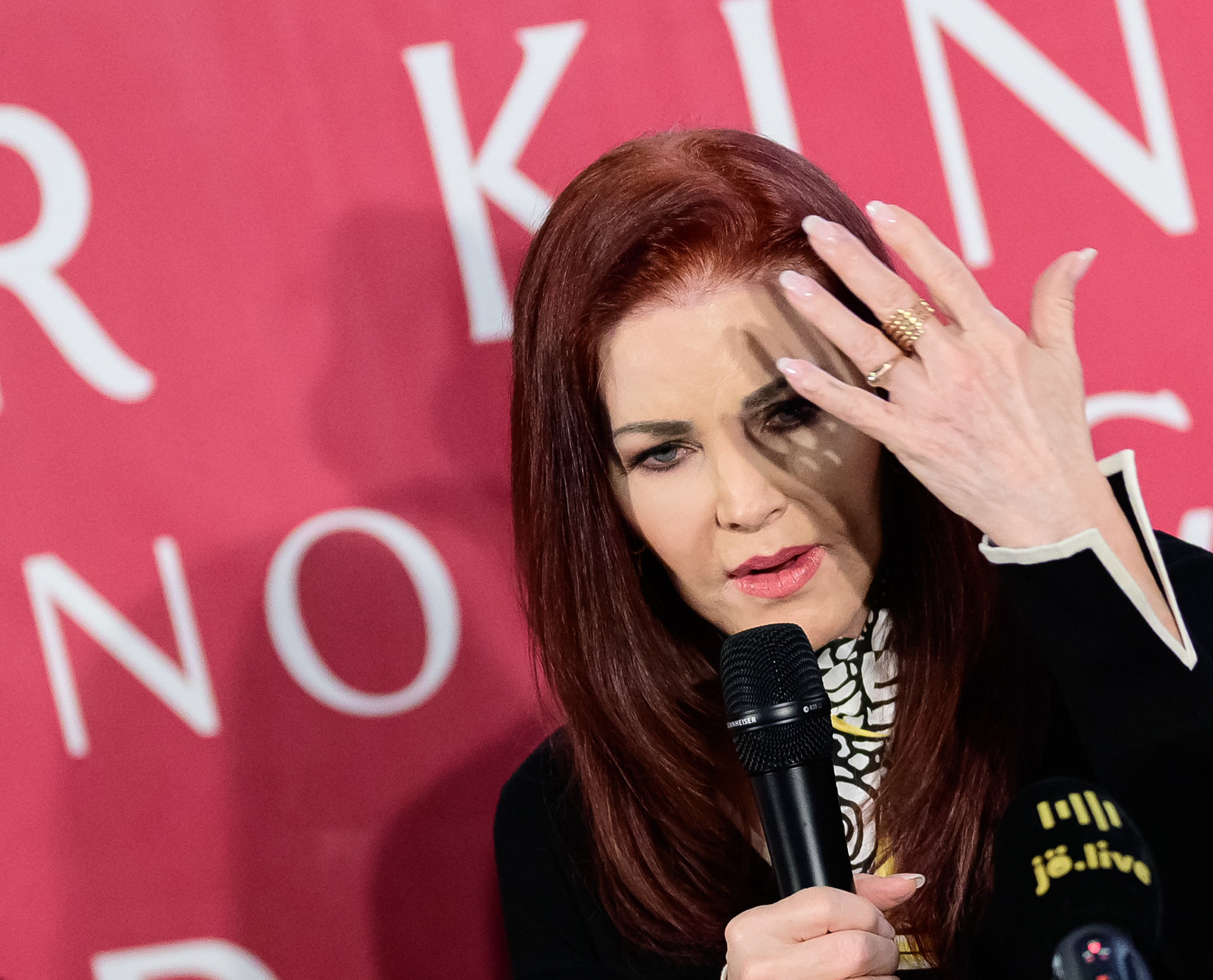 Priscilla Presley Präsentation bei Richard Lugner