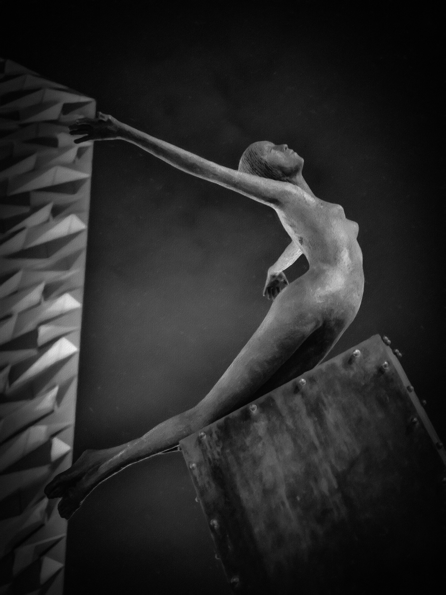 Titanic Quarter Statue