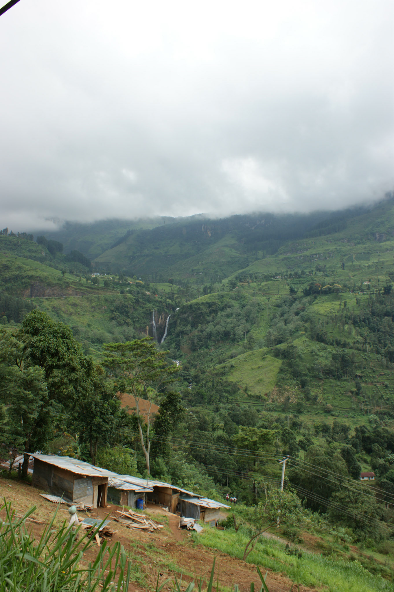 6.9.11 vodopády RAMBOLA