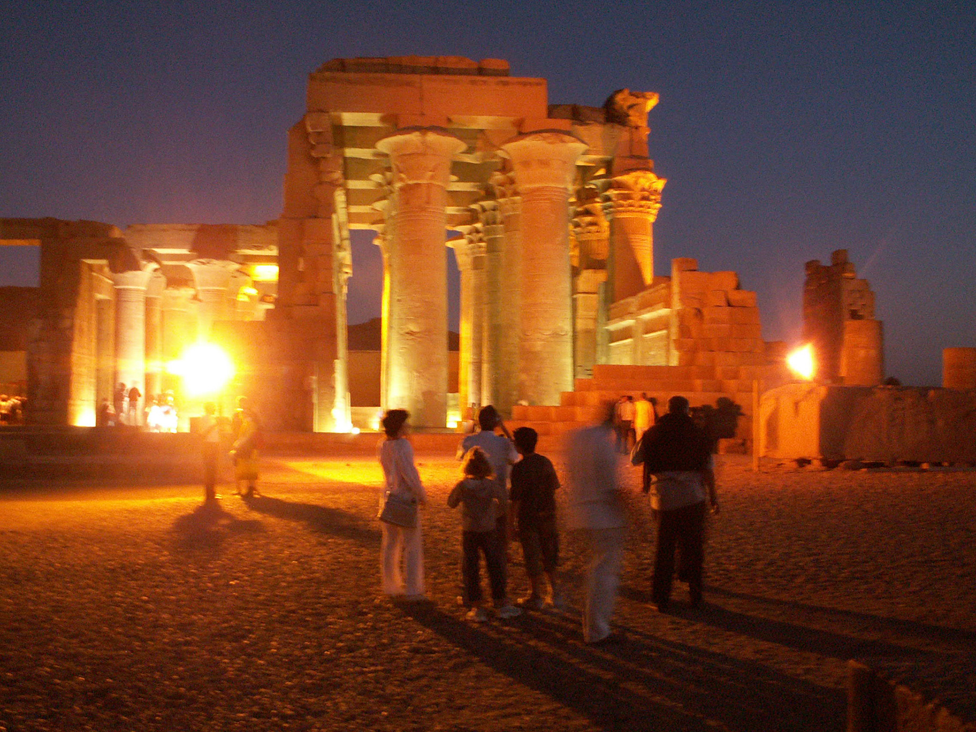 KONICA MINOLTA DIGITAL CAMERA