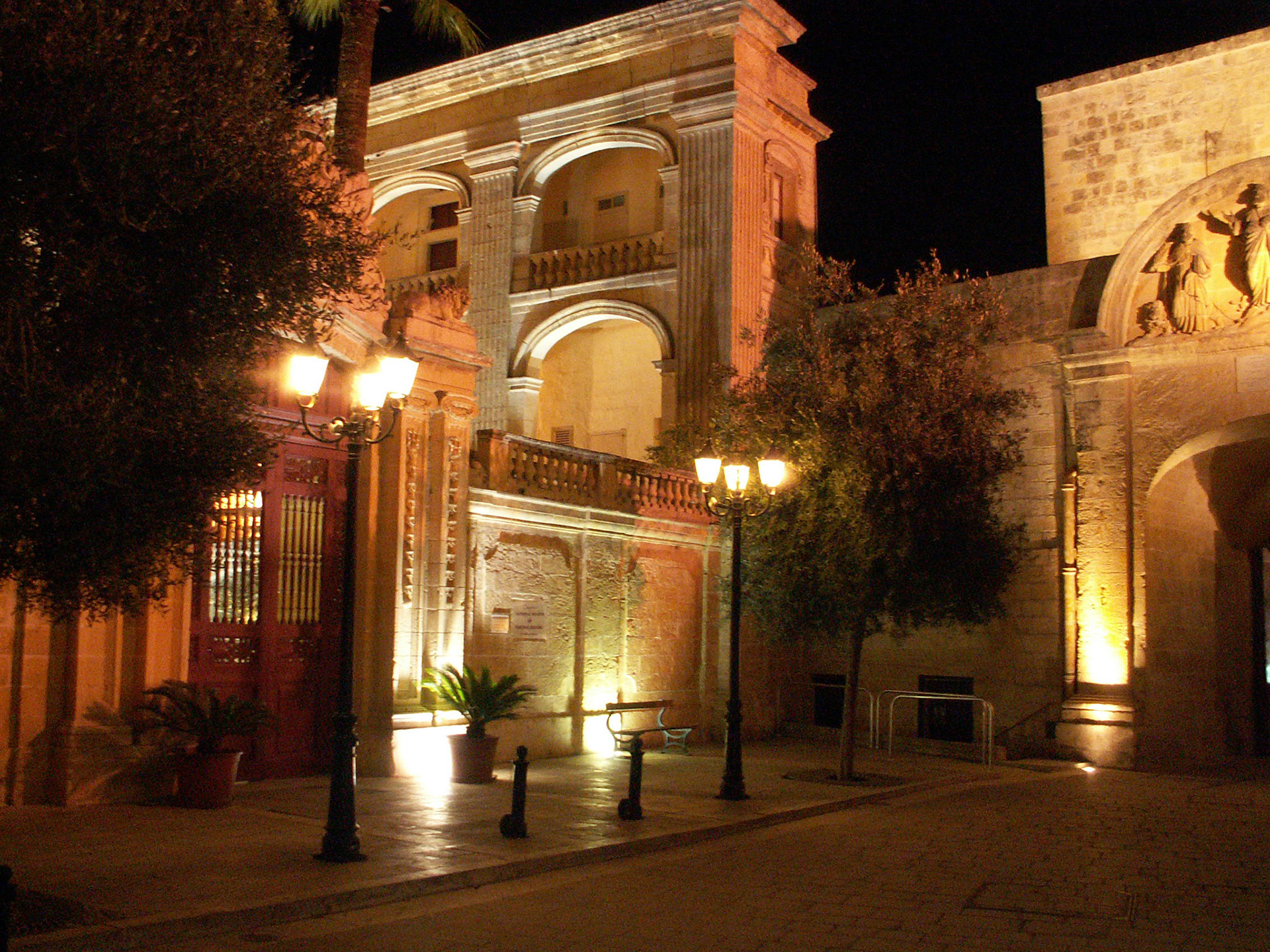 KONICA MINOLTA DIGITAL CAMERA