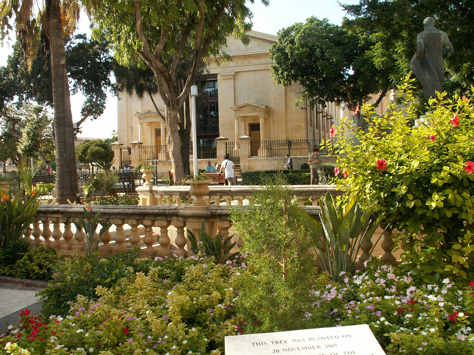 KONICA MINOLTA DIGITAL CAMERA