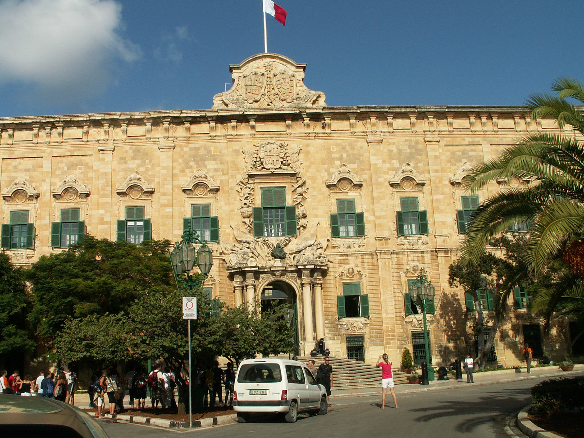 KONICA MINOLTA DIGITAL CAMERA