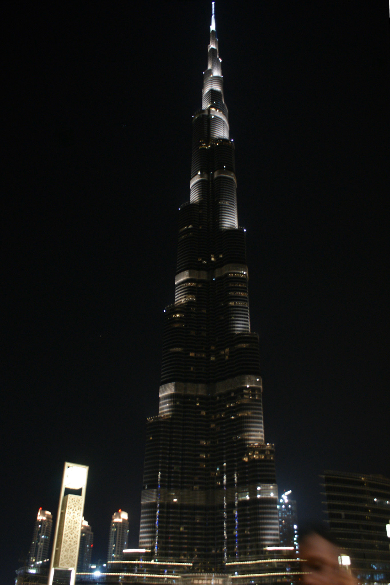 15.9.11 DUBAI - Burj Khalifa