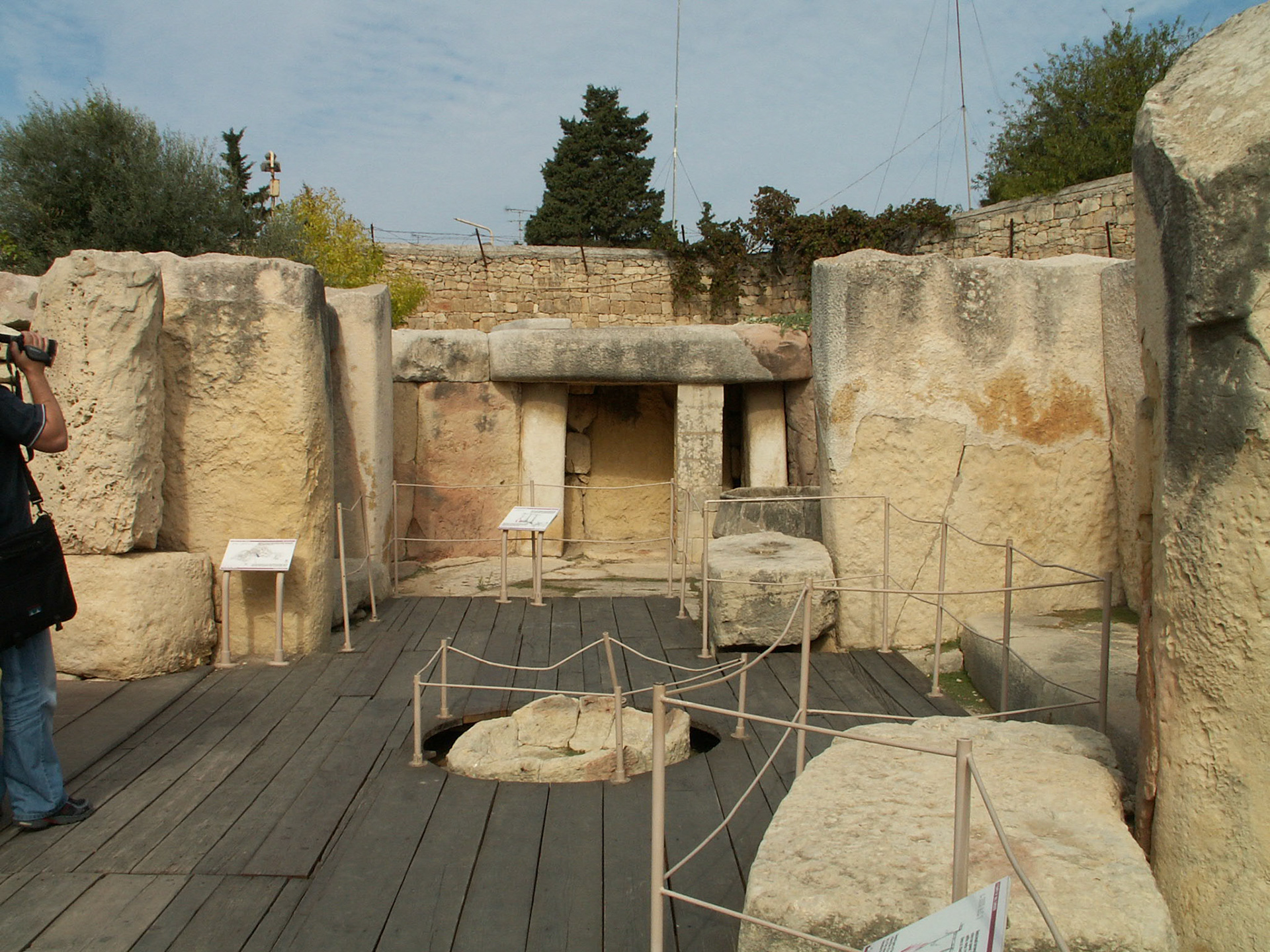 KONICA MINOLTA DIGITAL CAMERA