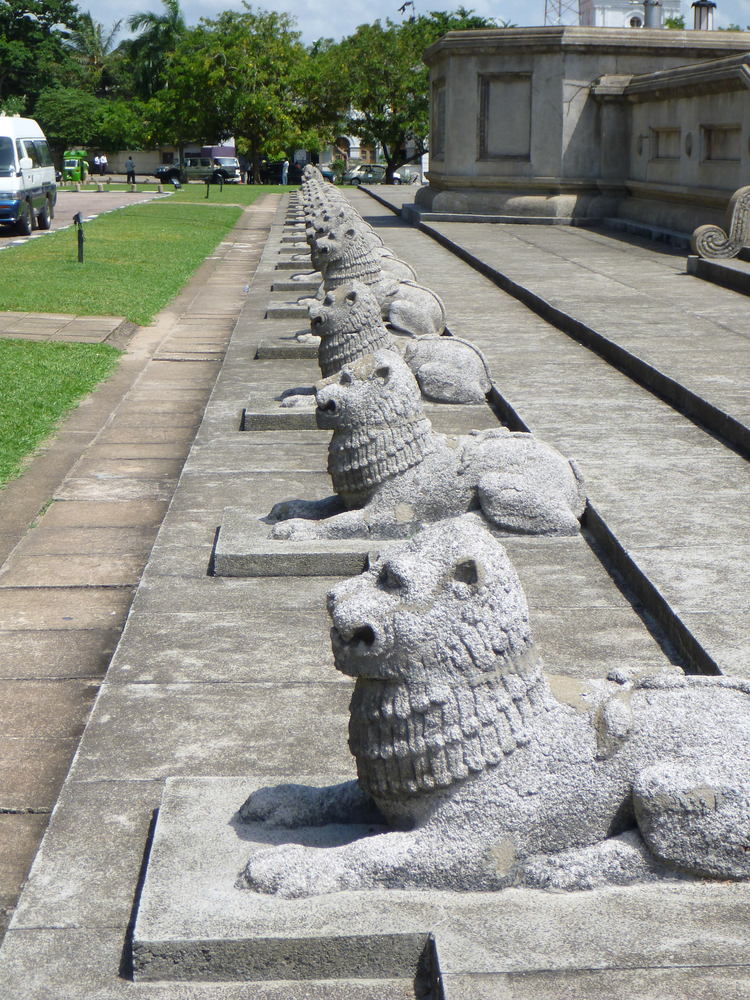 8.9.11COLOMBO - Palác nezávislosti