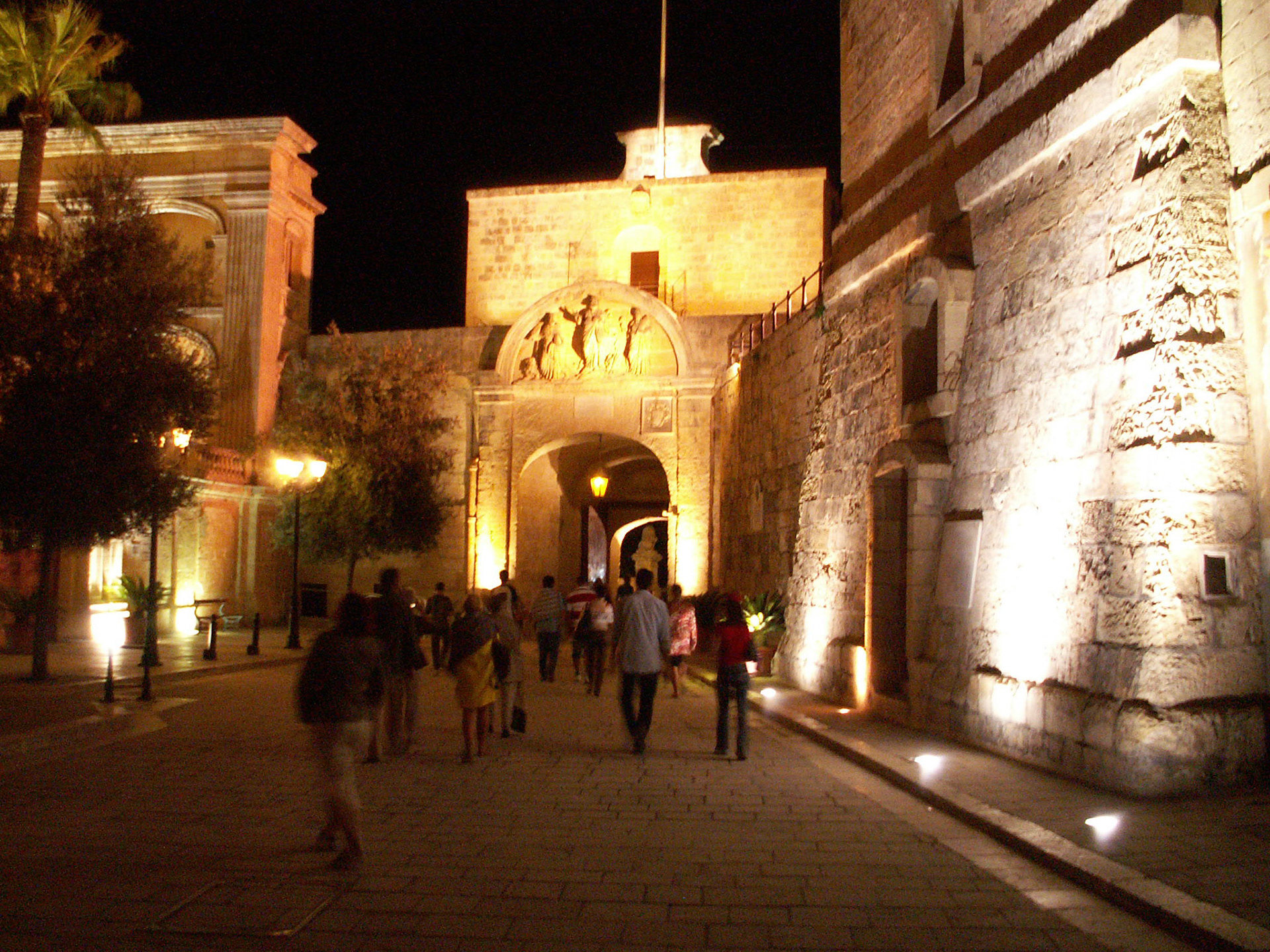 KONICA MINOLTA DIGITAL CAMERA